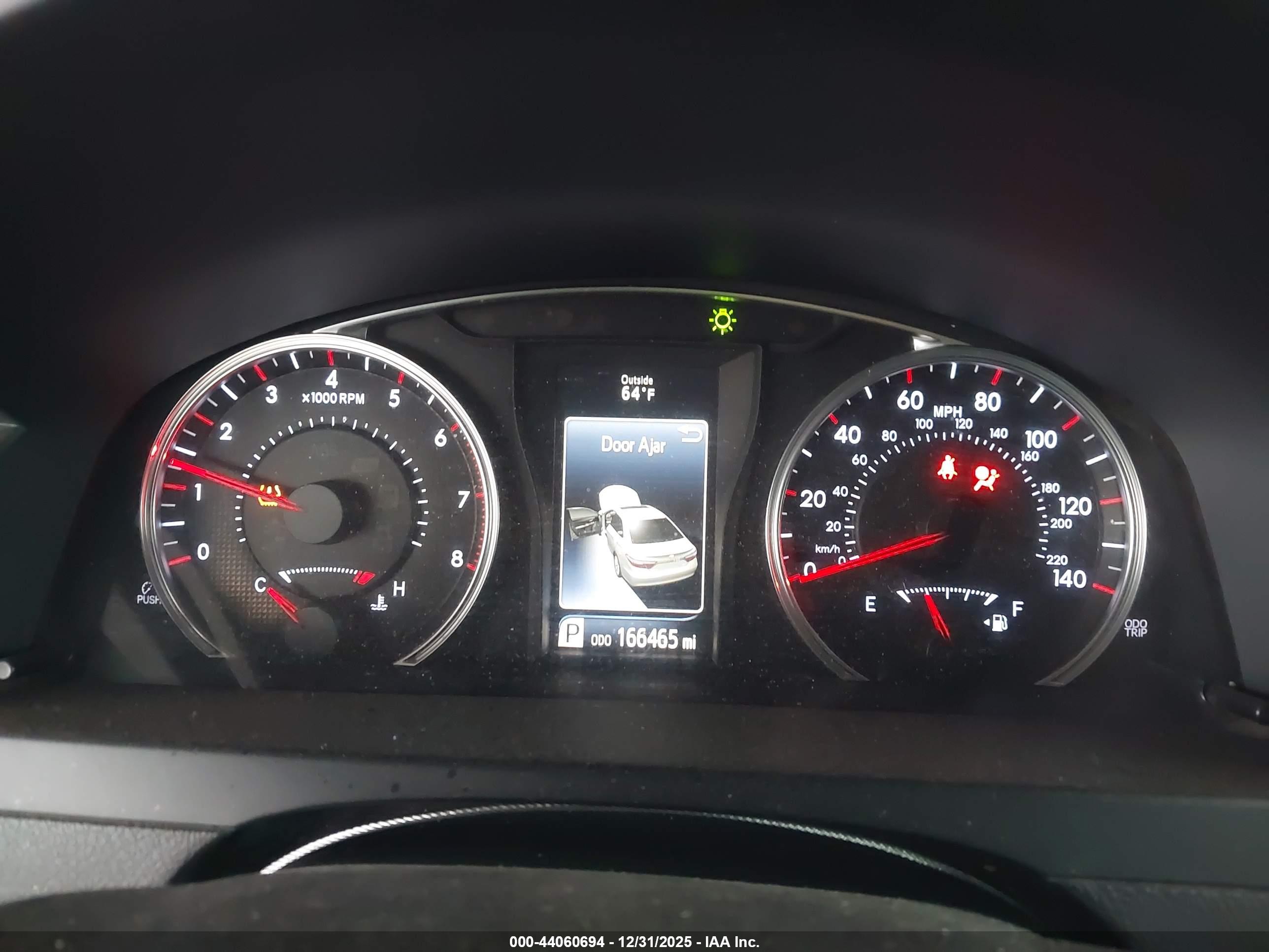TOYOTA CAMRY image 7