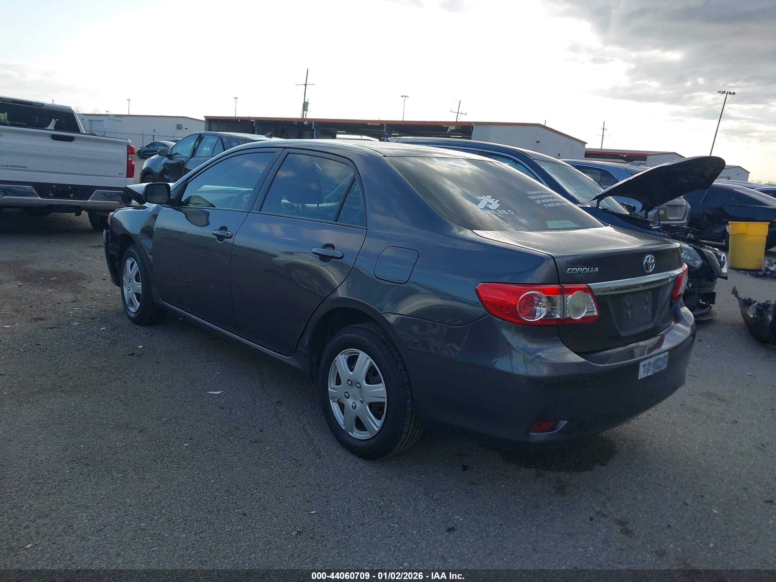 TOYOTA COROLLA image 3