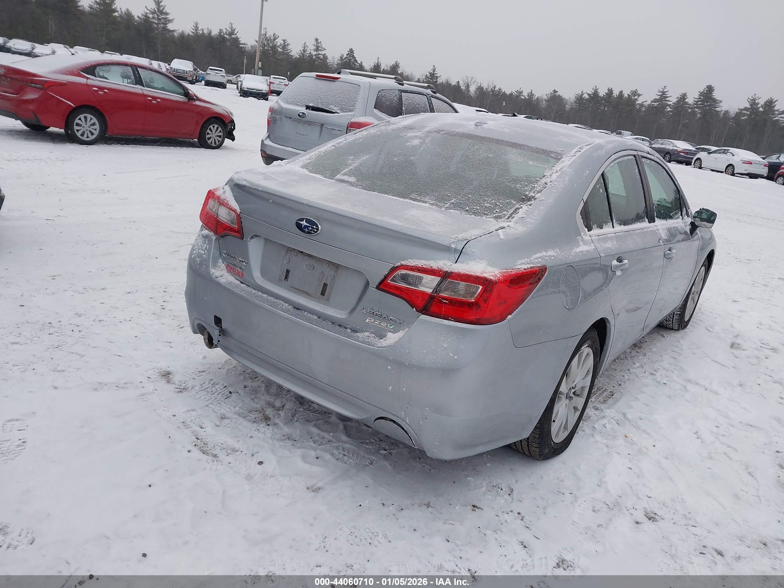 SUBARU LEGACY image 4