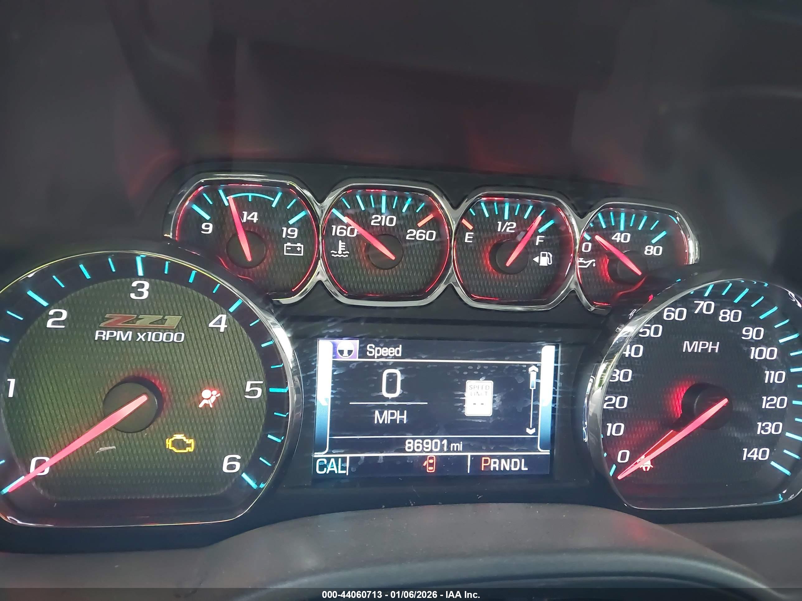CHEVROLET SILVERADO image 7