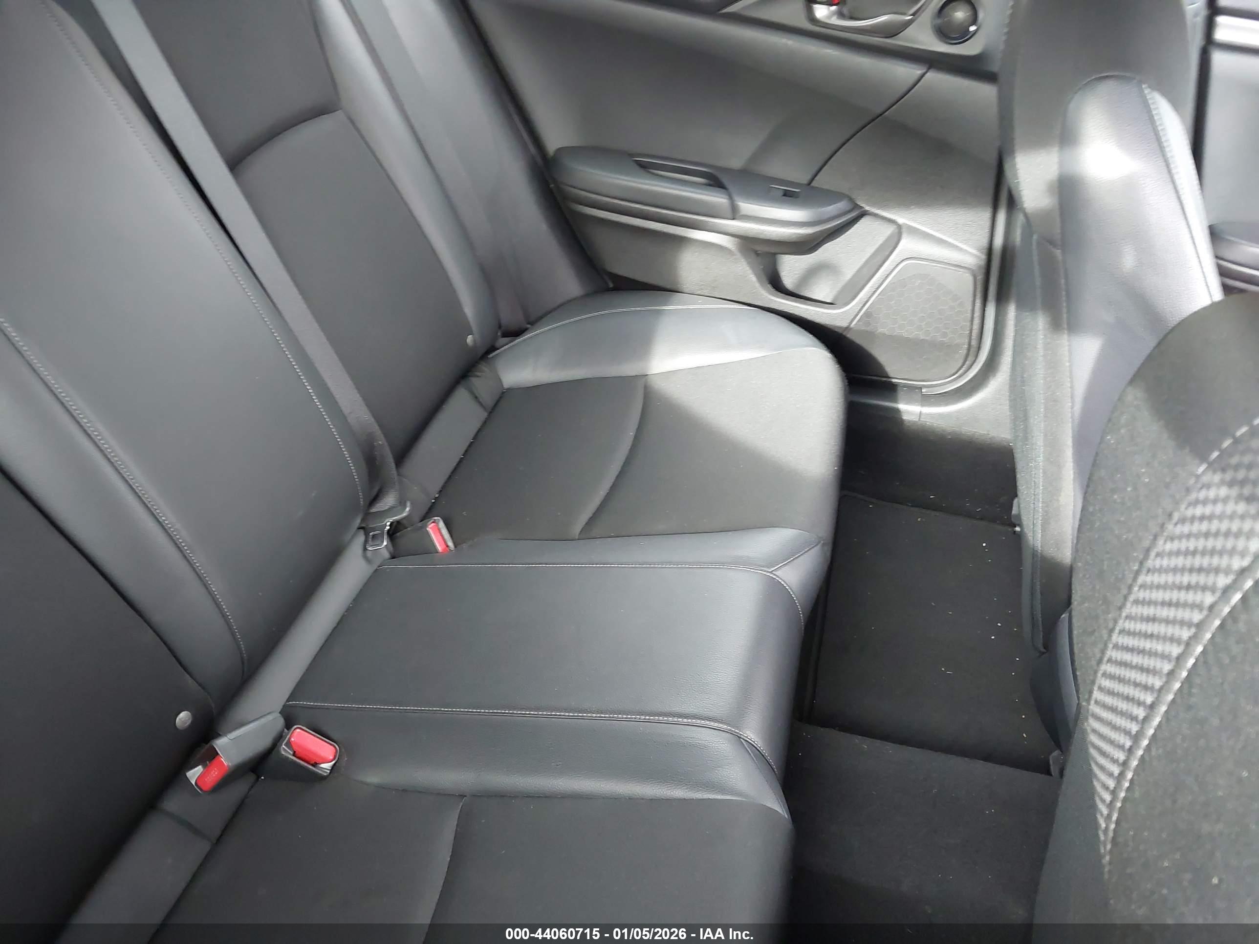 HONDA CIVIC image 8