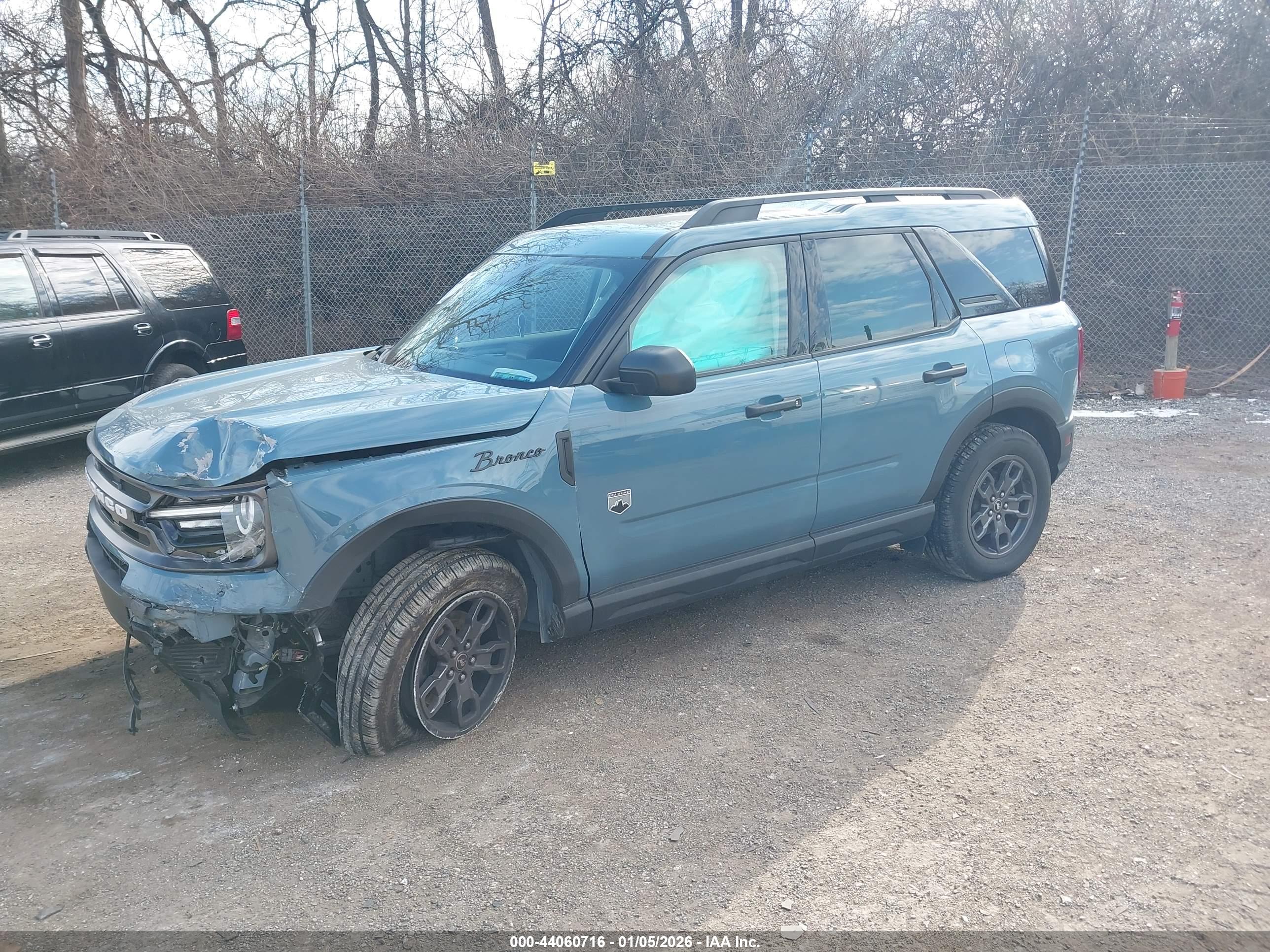 FORD BRONCO image 2