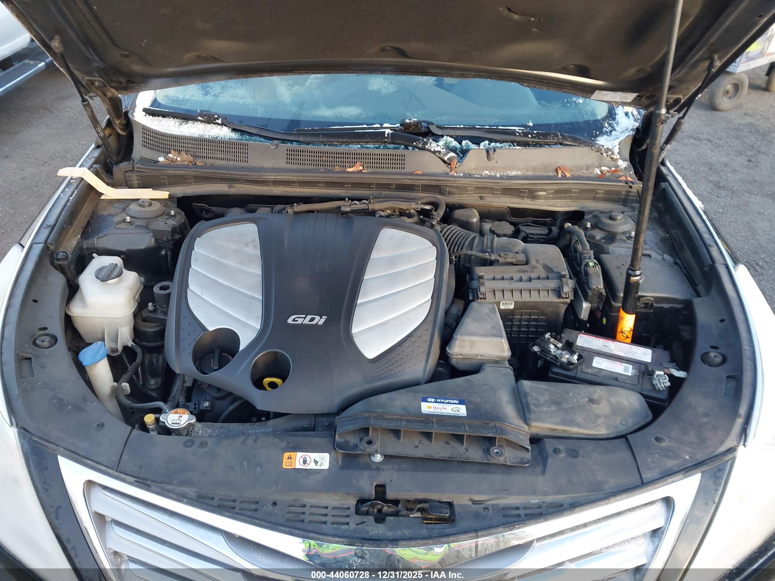 HYUNDAI AZERA image 10