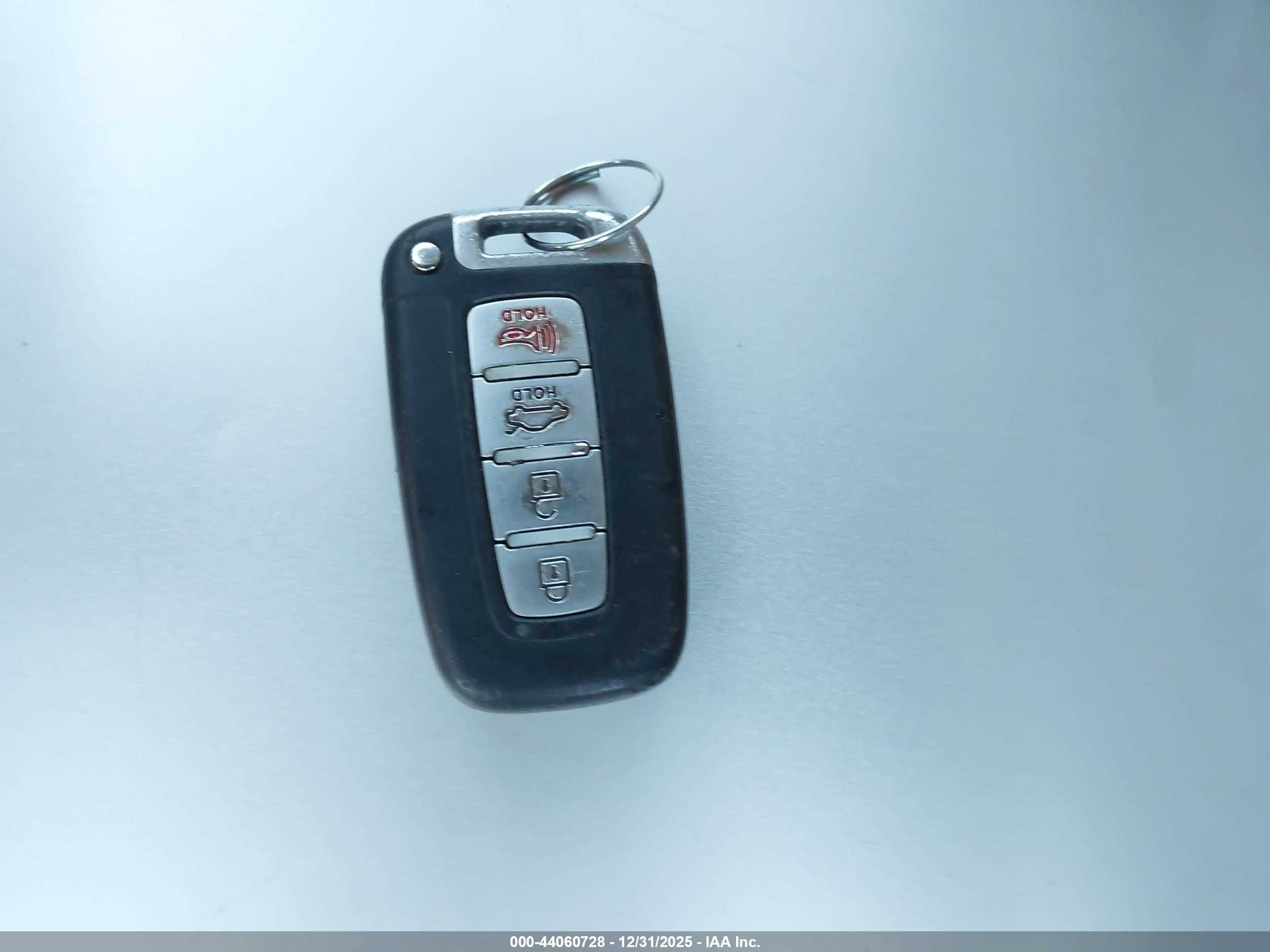 HYUNDAI AZERA image 11