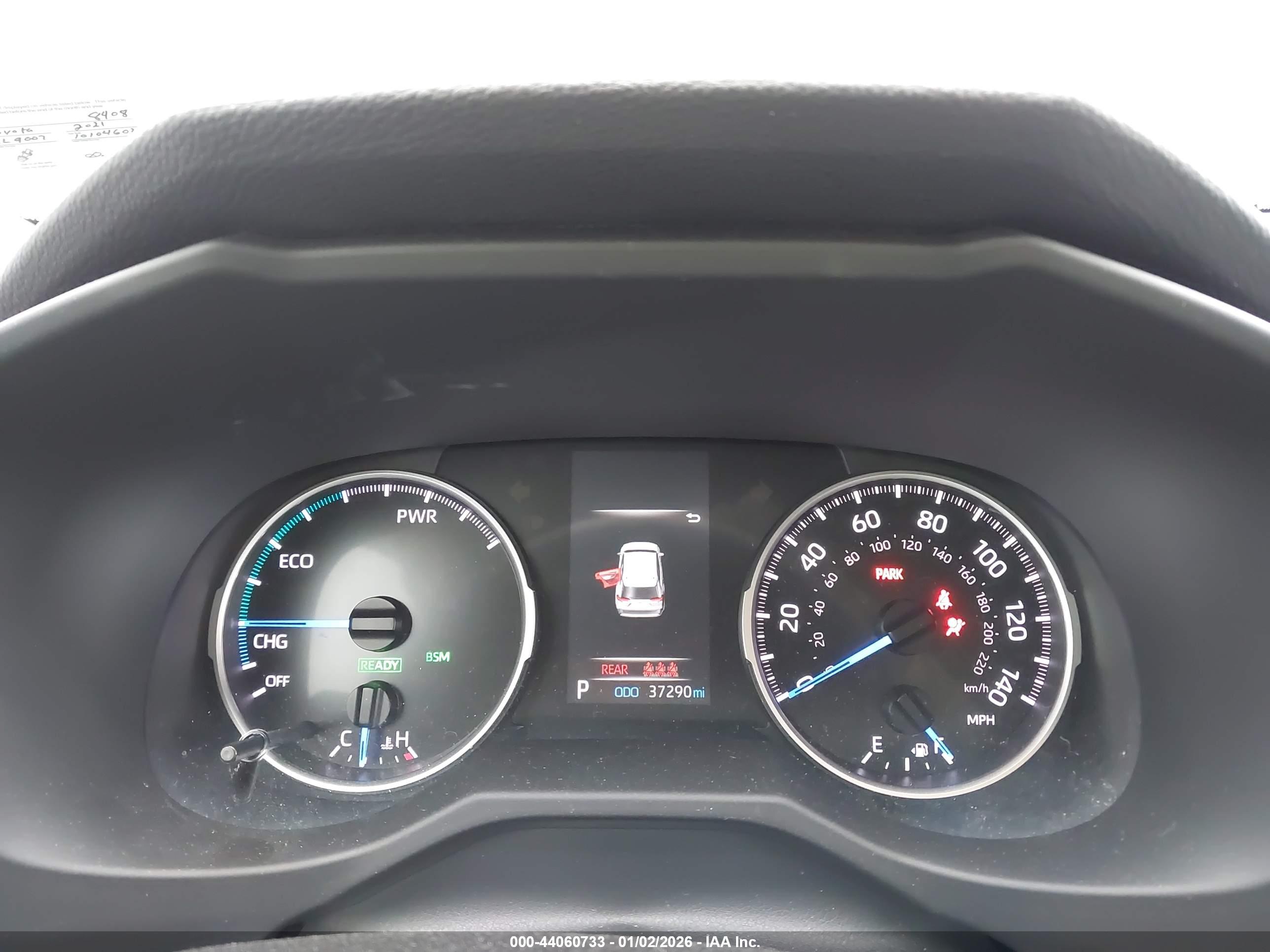 TOYOTA RAV4 image 7