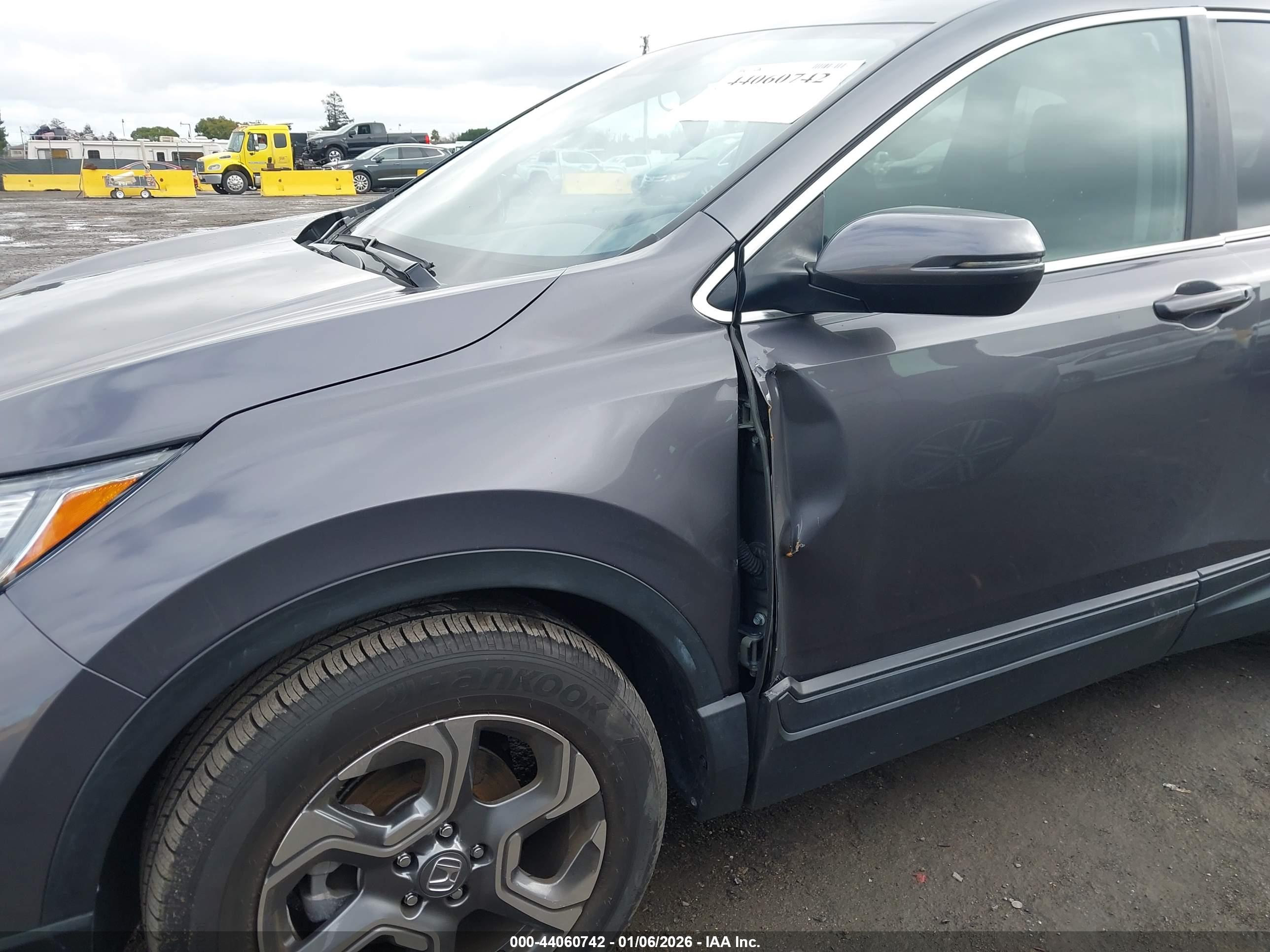HONDA CR-V image 6