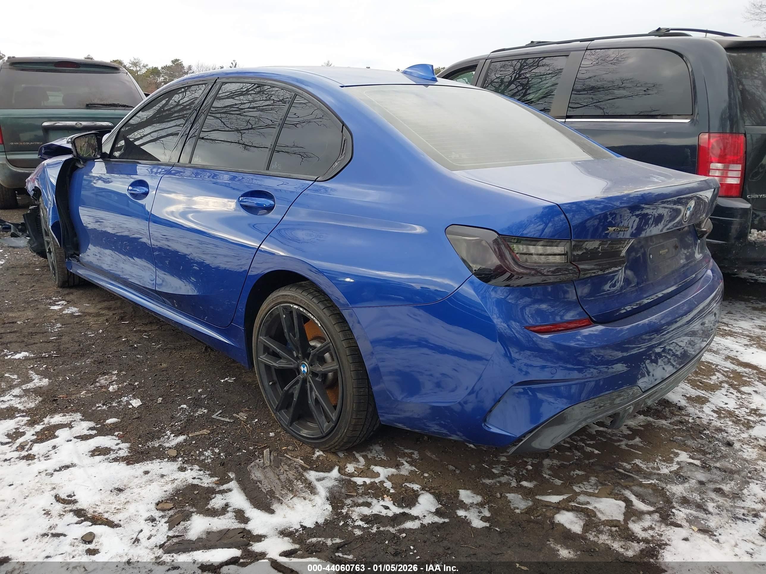 BMW 3 image 3