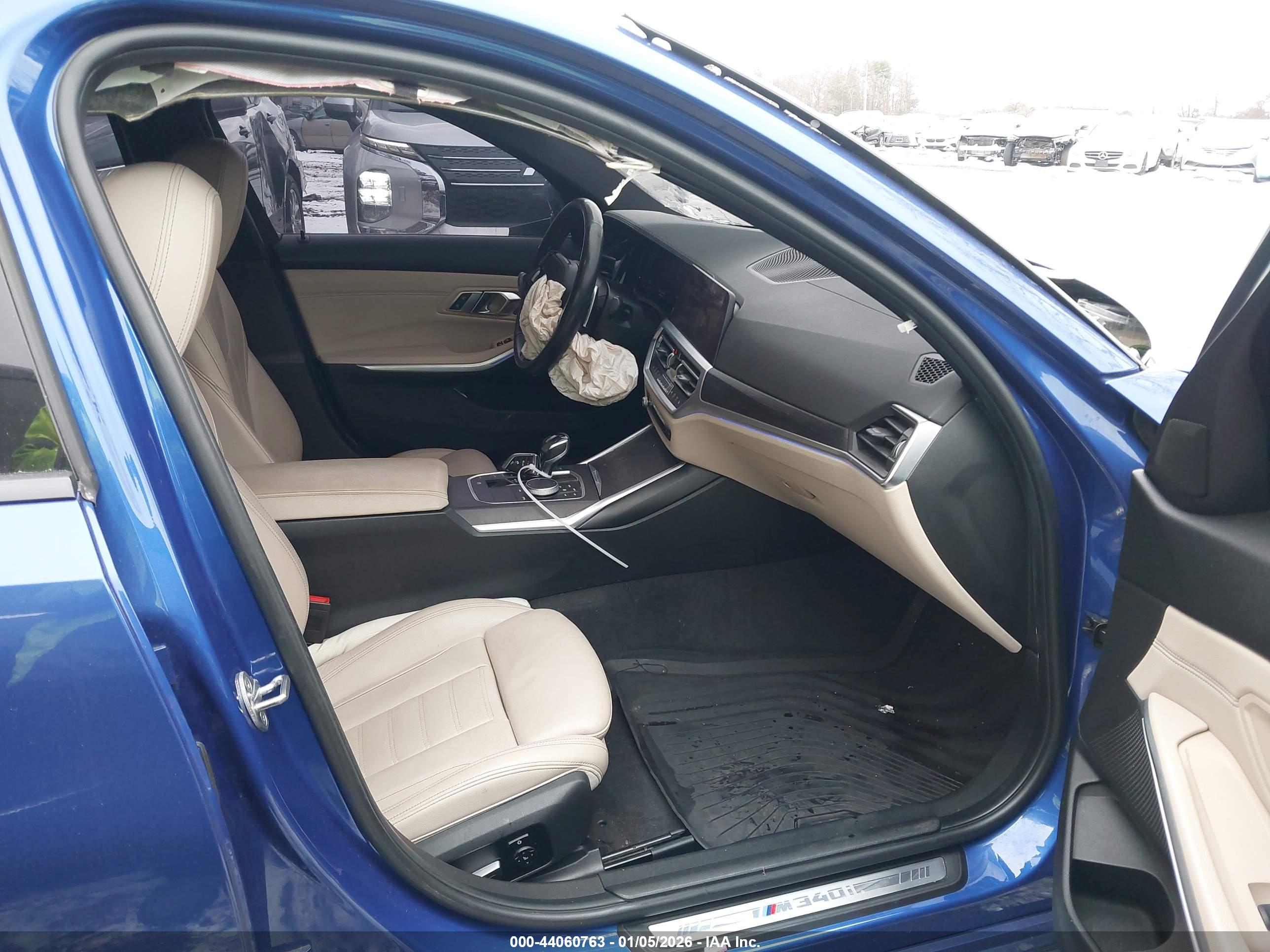 BMW 3 image 5