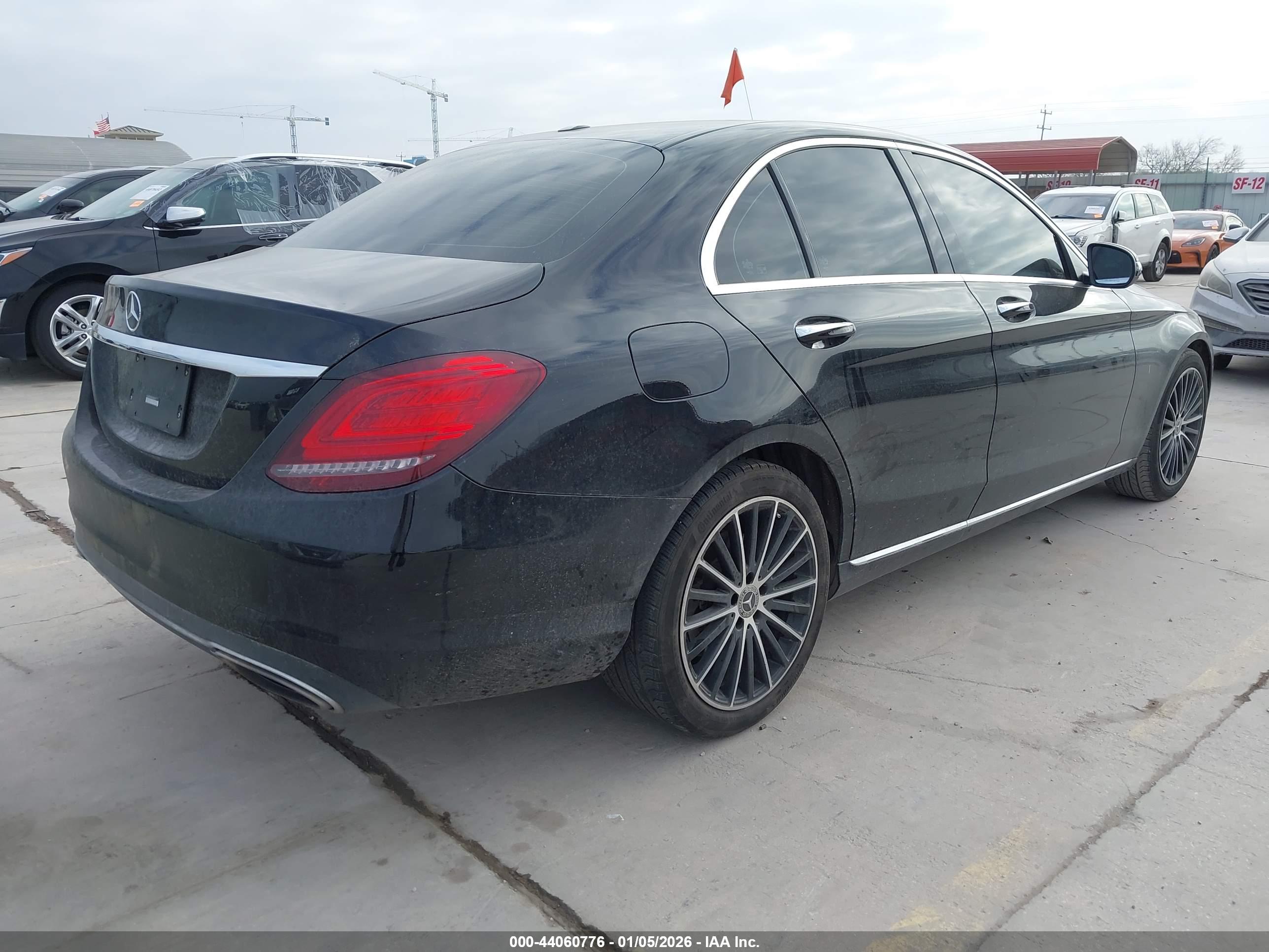 MERCEDES-BENZ C image 4