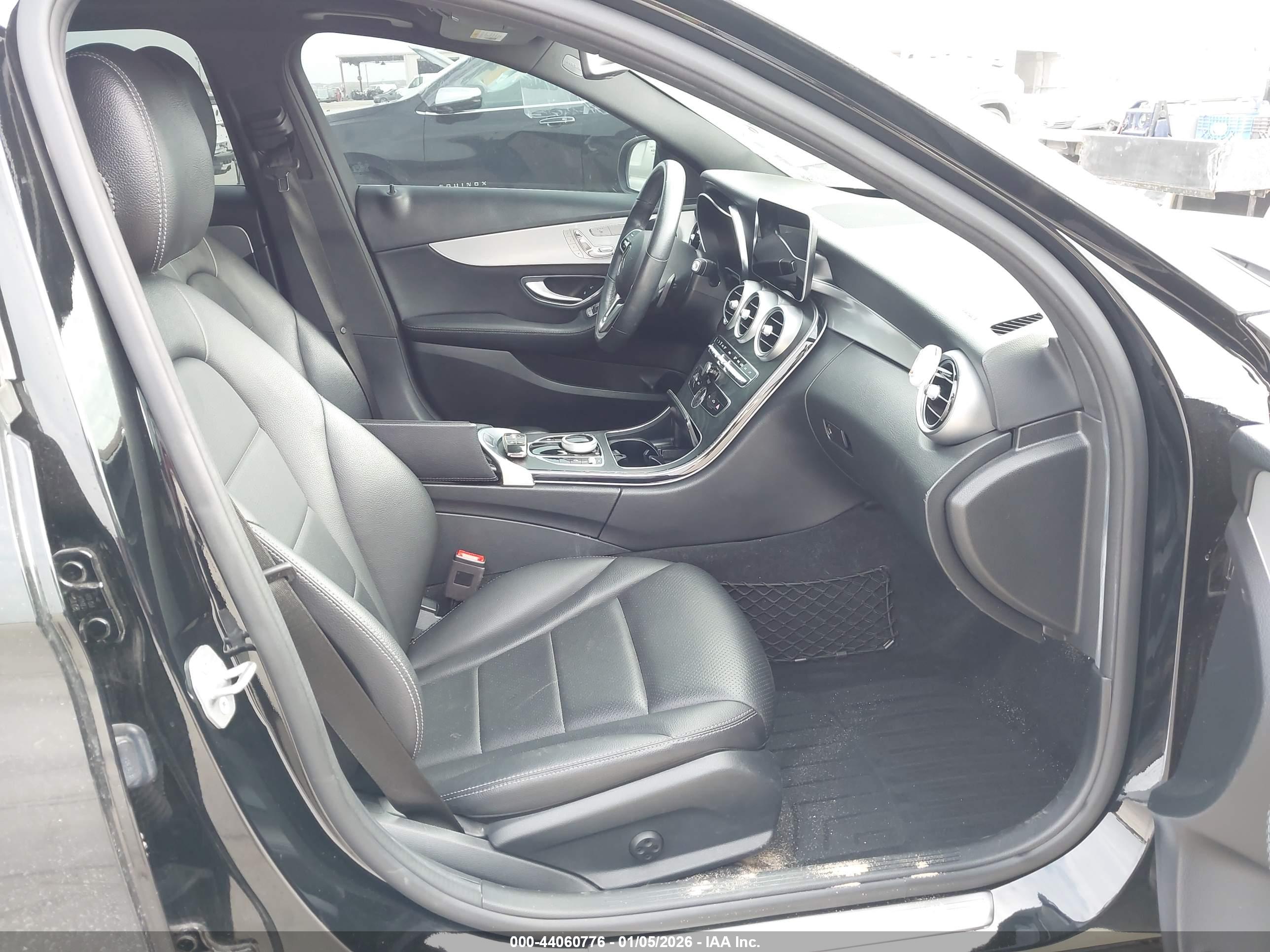 MERCEDES-BENZ C image 5