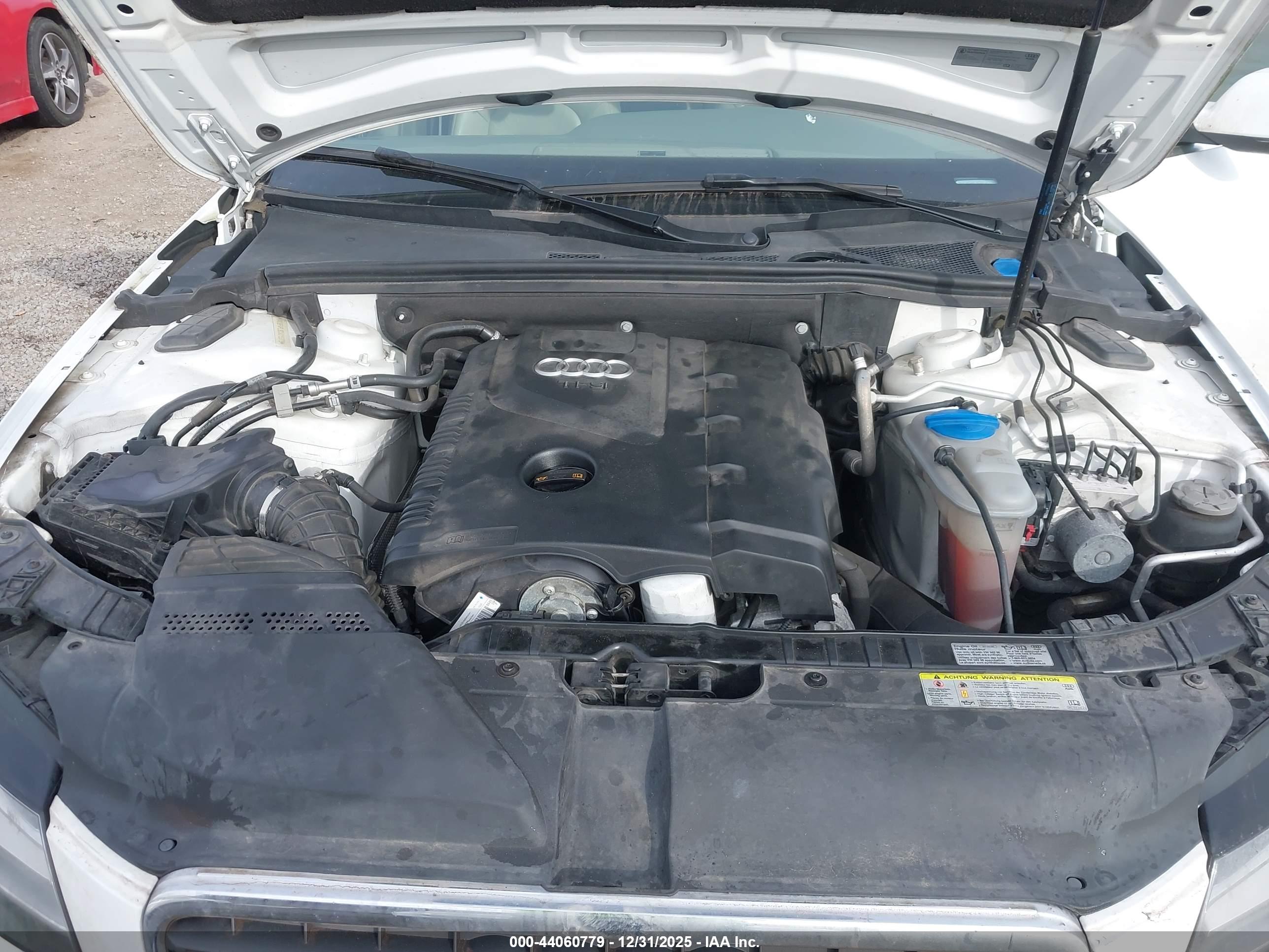 AUDI A4 image 10