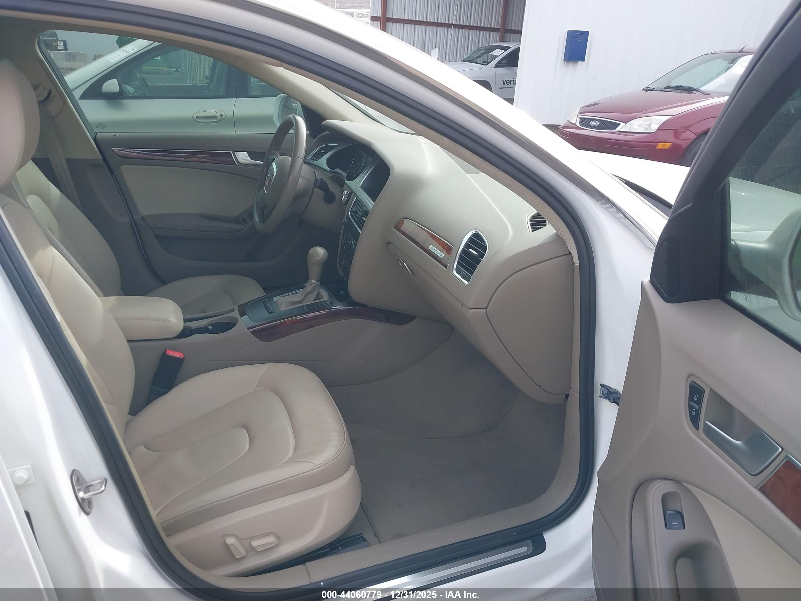 AUDI A4 image 5