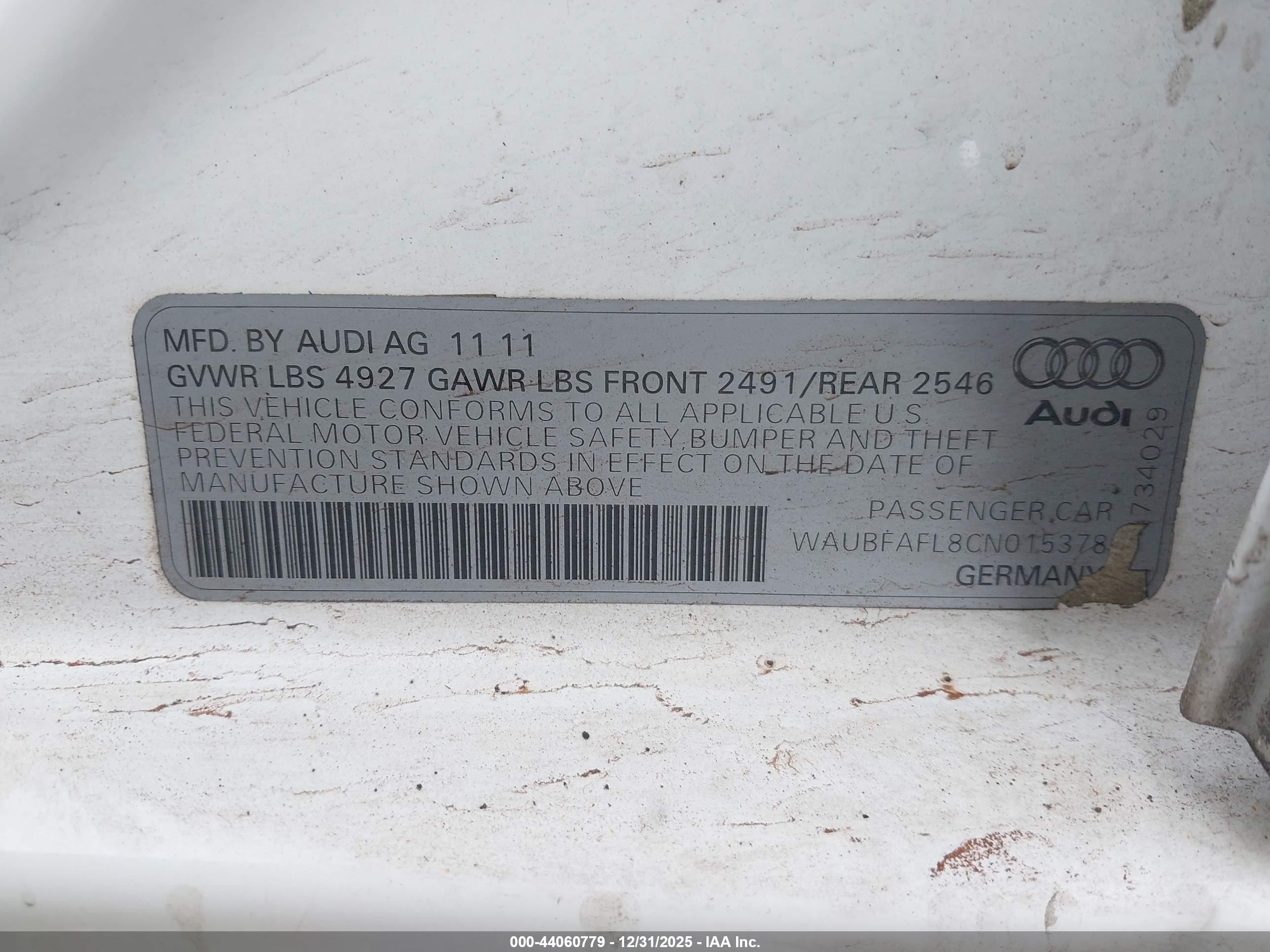 AUDI A4 image 9
