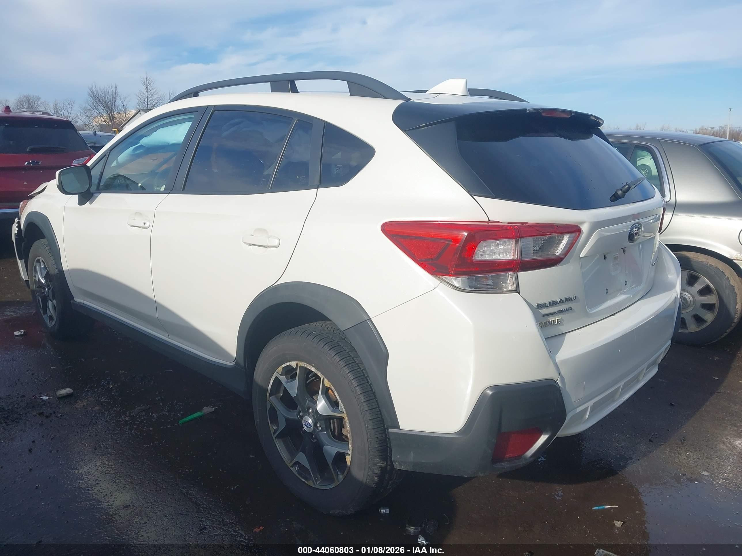 SUBARU CROSSTREK image 3