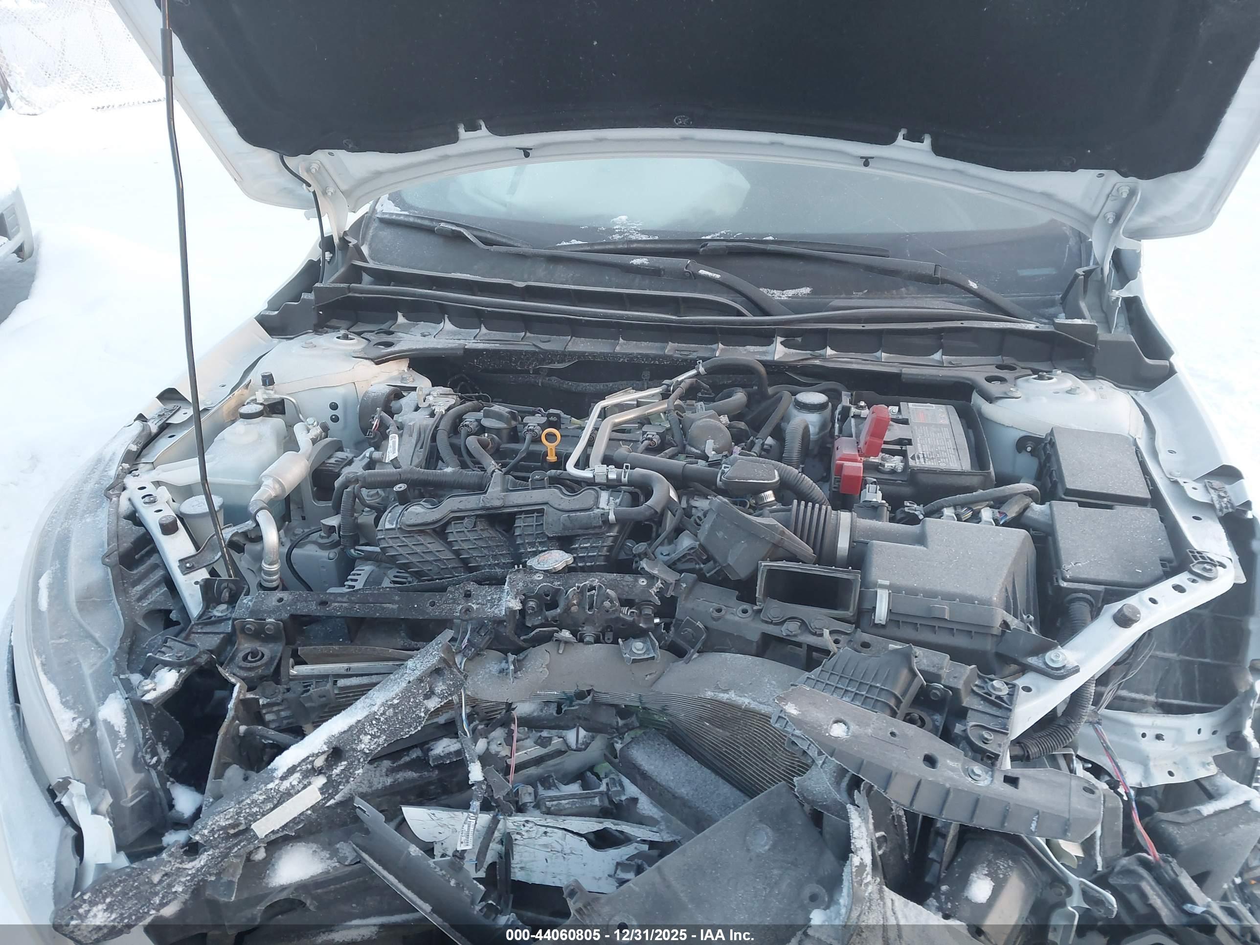 NISSAN ALTIMA image 10