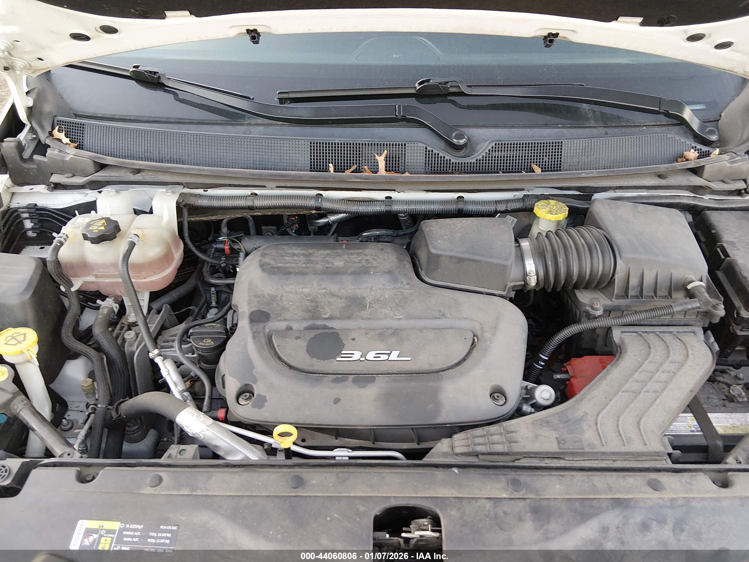 CHRYSLER PACIFICA image 10