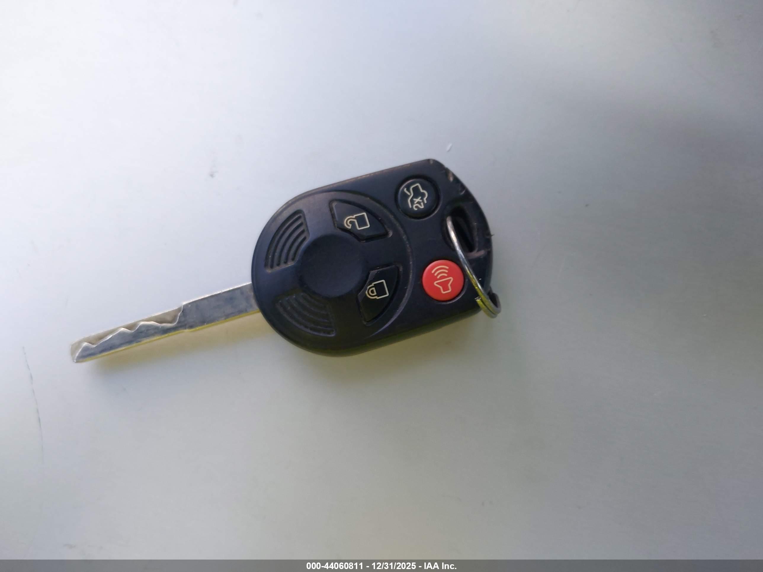 FORD FOCUS image 11
