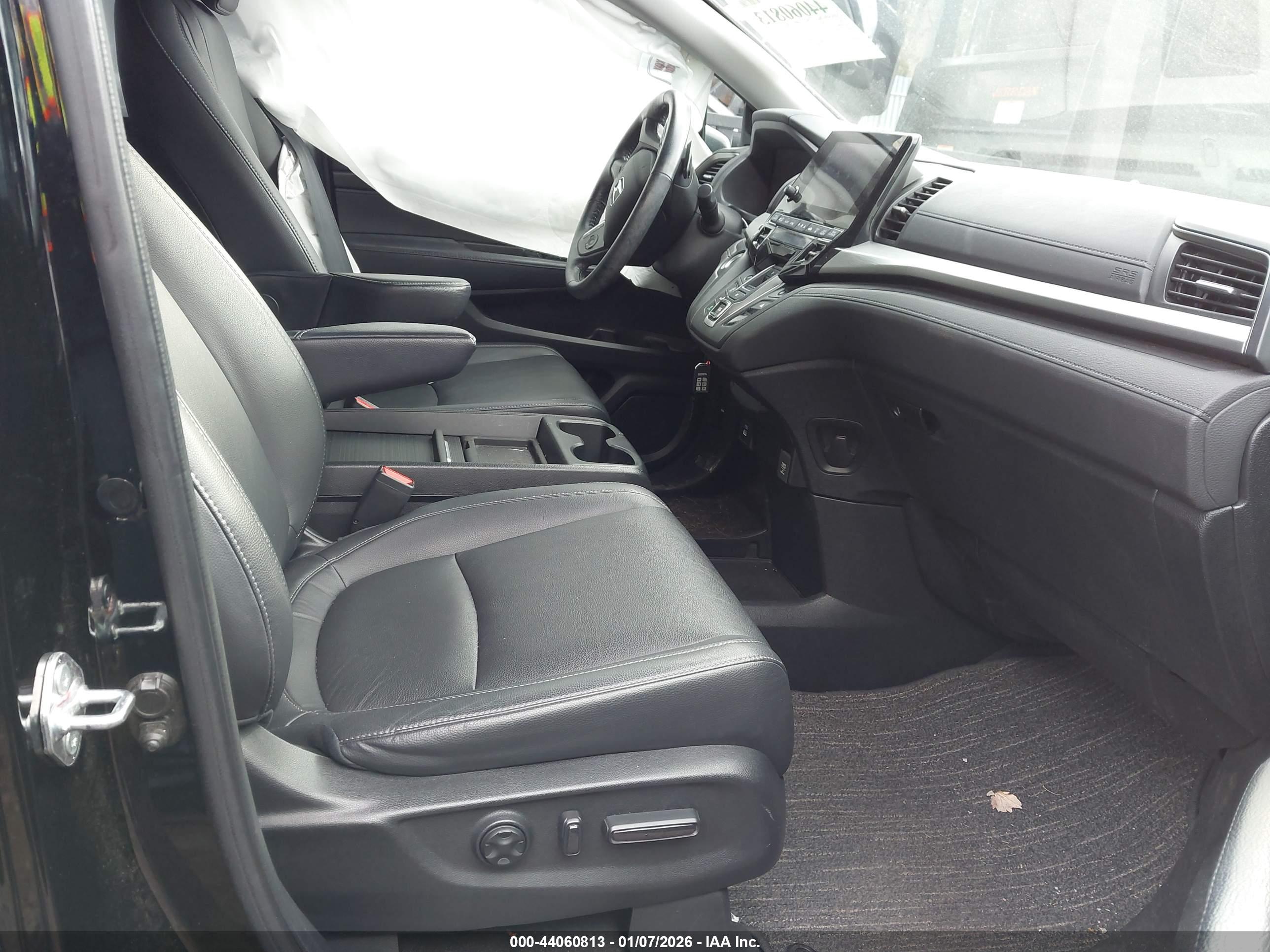 HONDA ODYSSEY image 5