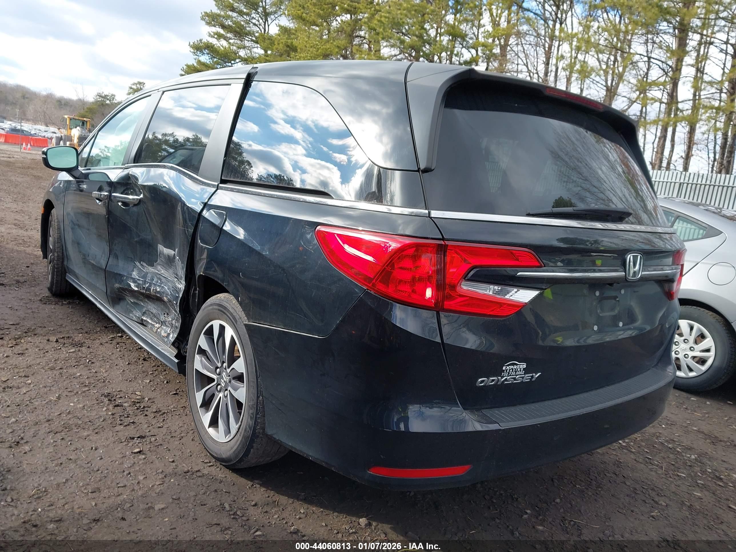HONDA ODYSSEY image 6