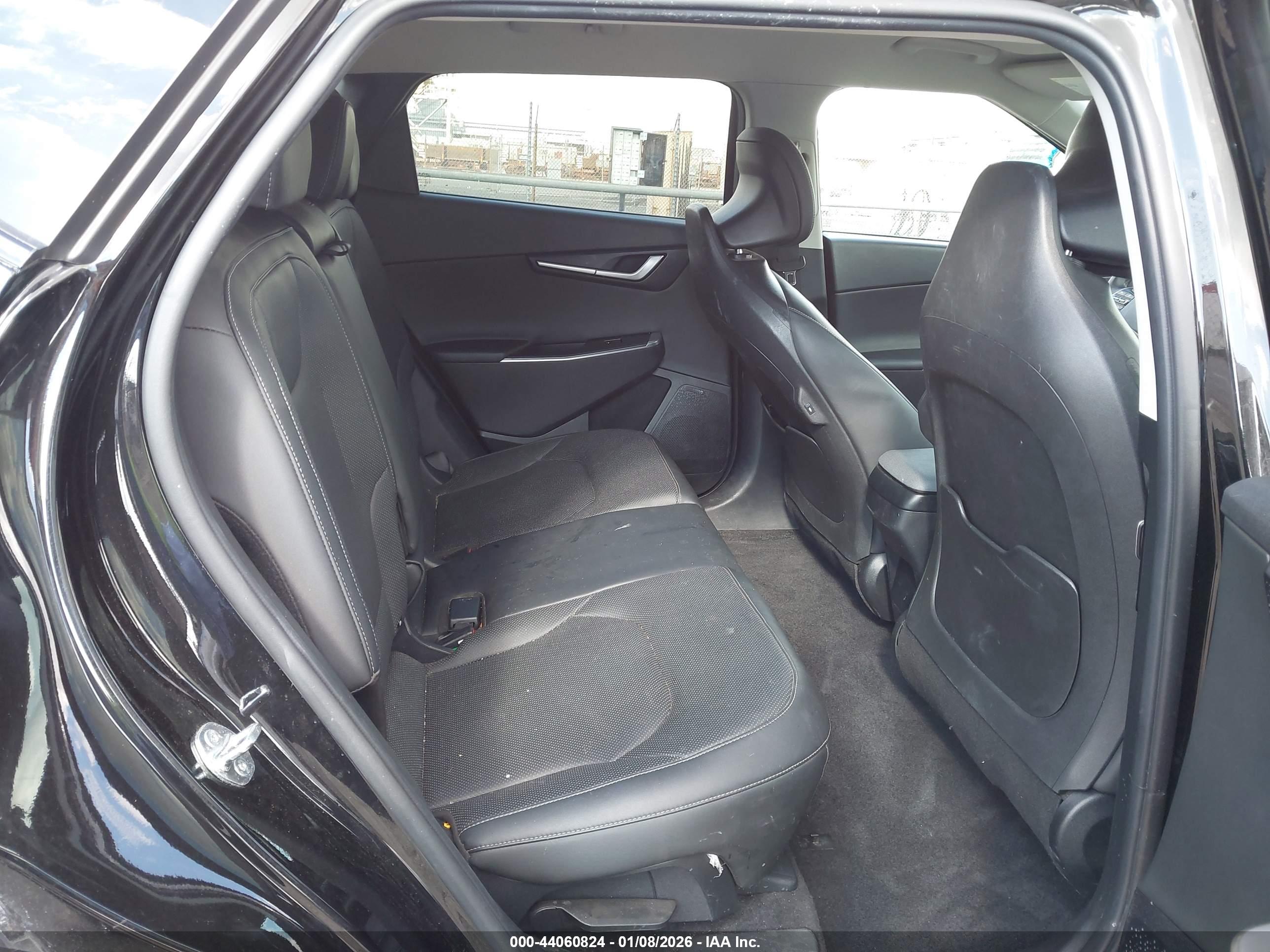 KIA EV6 image 8