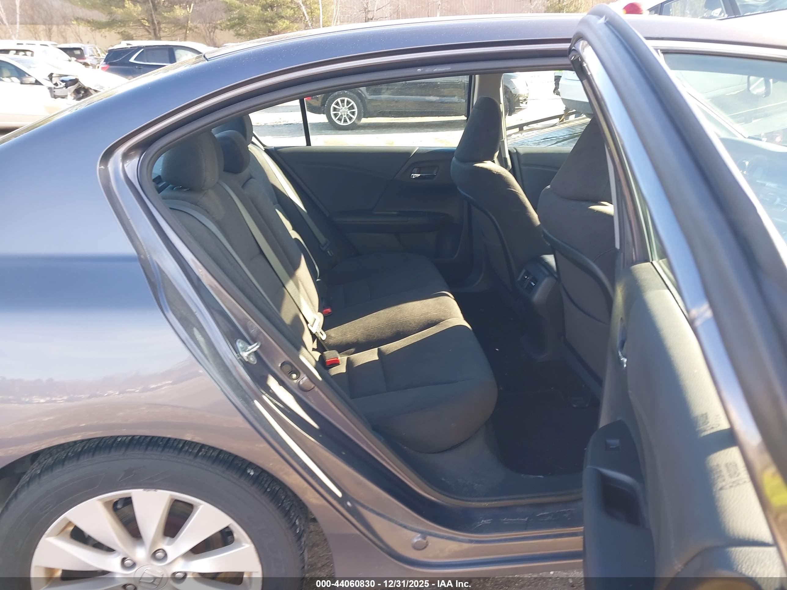 HONDA ACCORD image 8