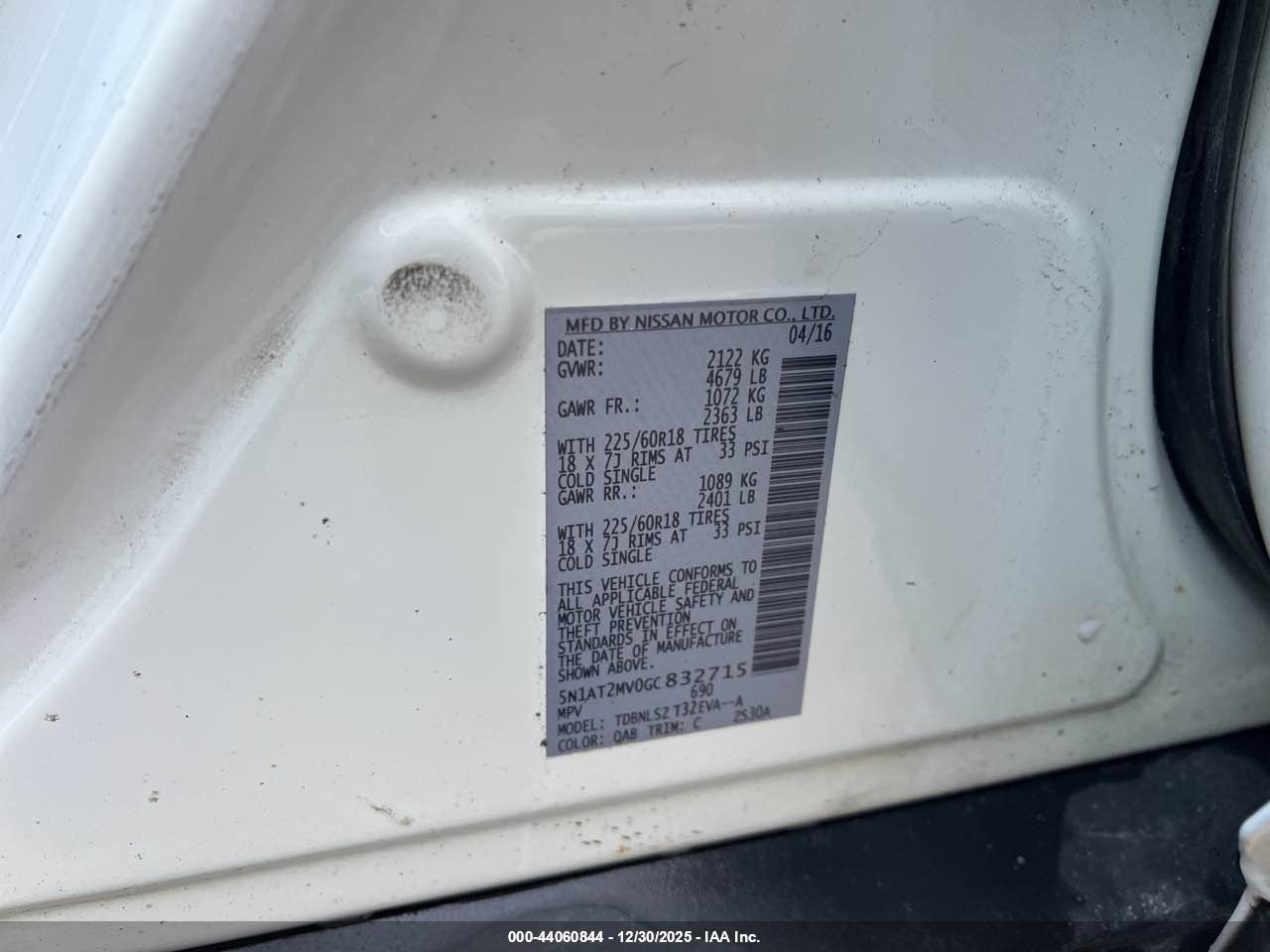 NISSAN ROGUE image 9