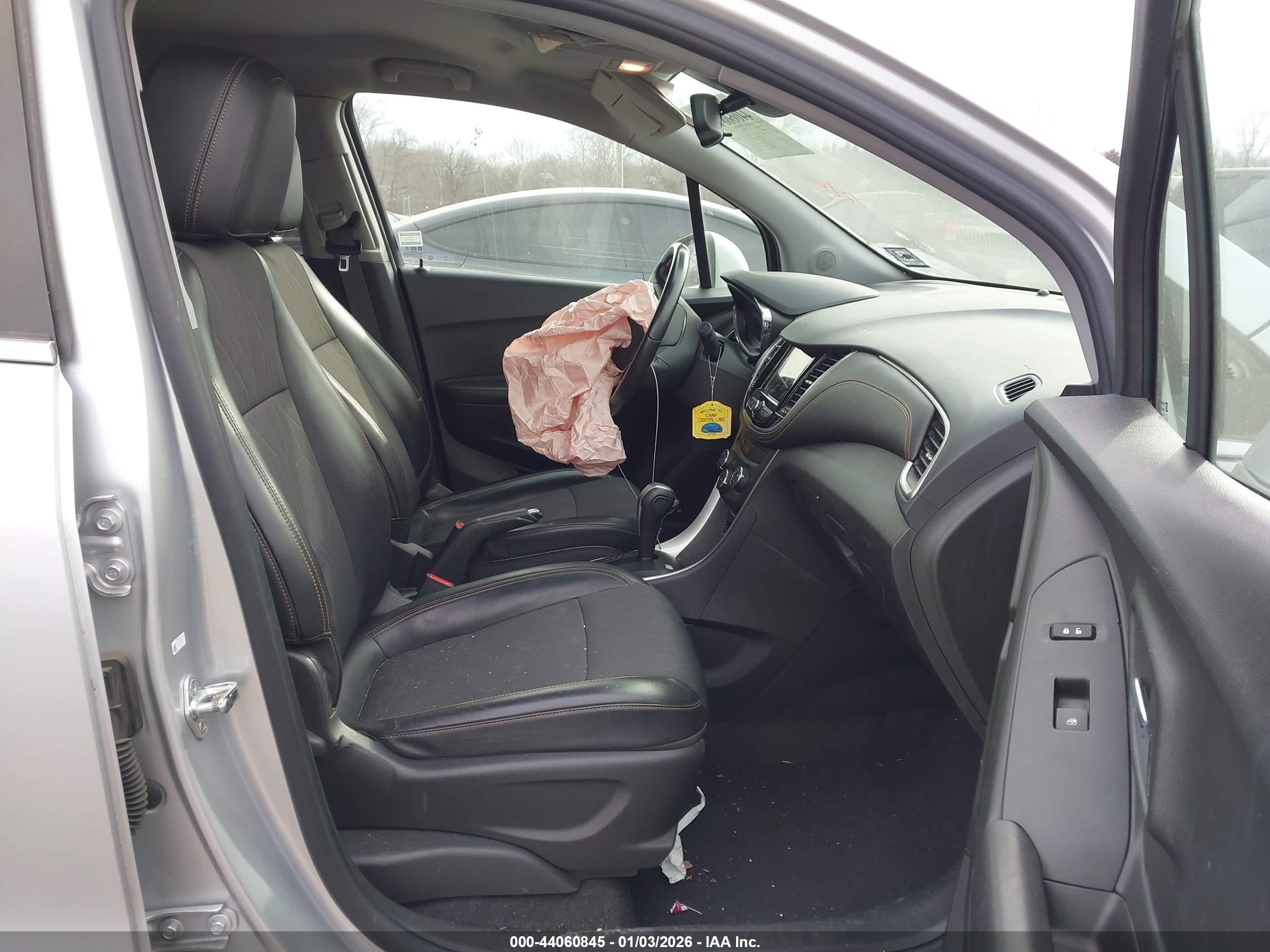 CHEVROLET TRAX image 5