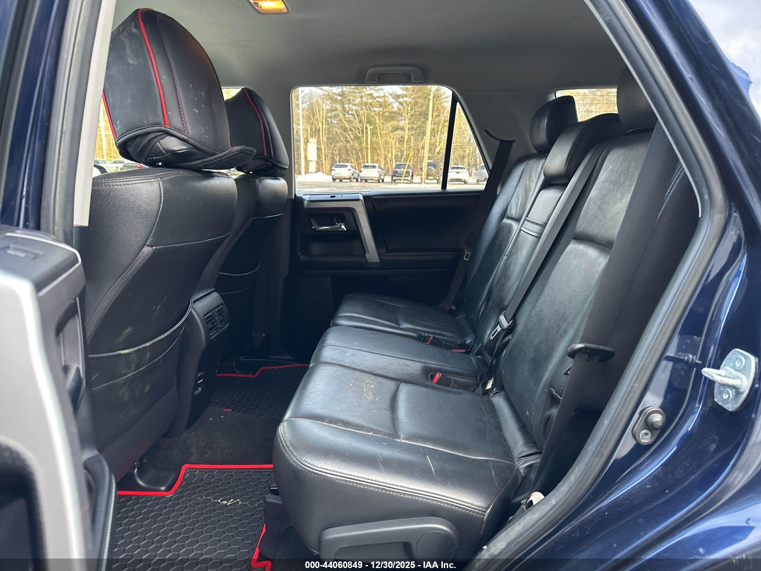 TOYOTA 4RUNNER image 8
