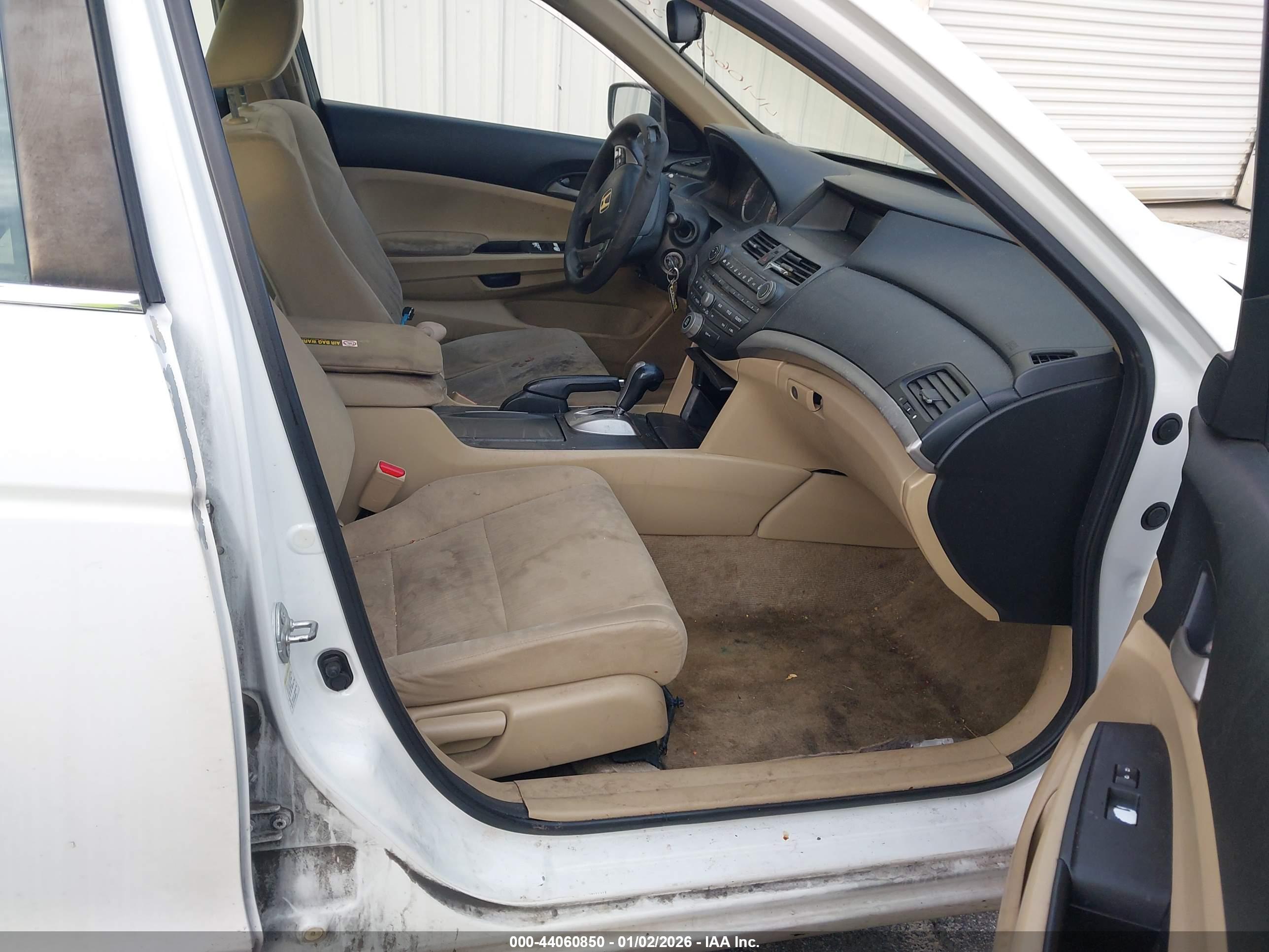 HONDA ACCORD image 5
