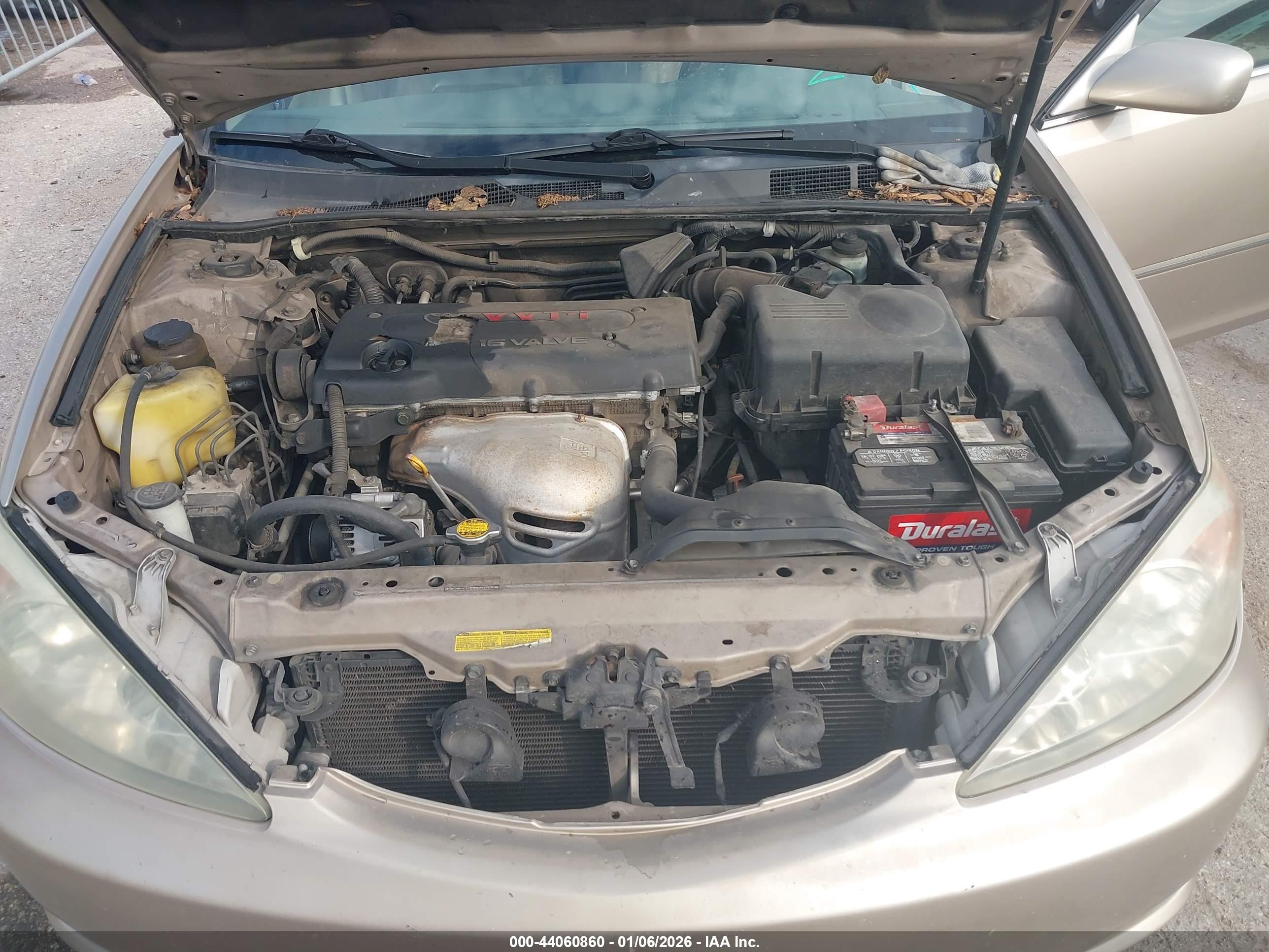 TOYOTA CAMRY image 10
