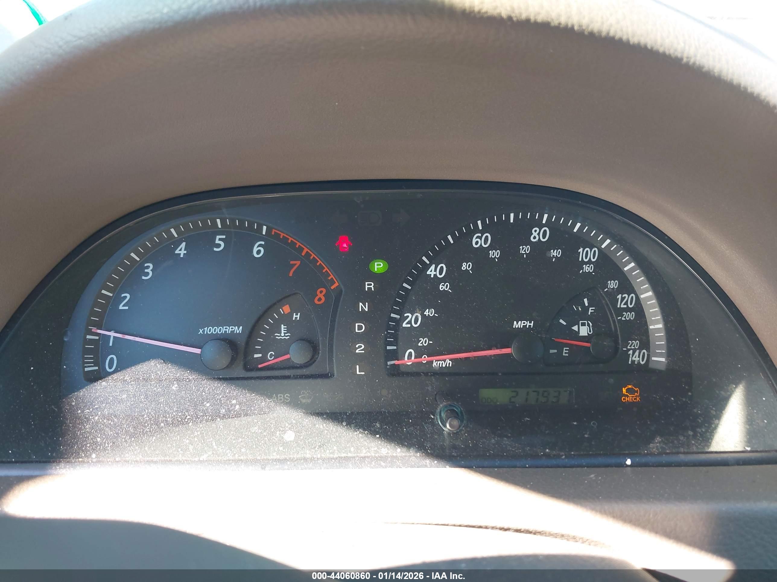TOYOTA CAMRY image 7