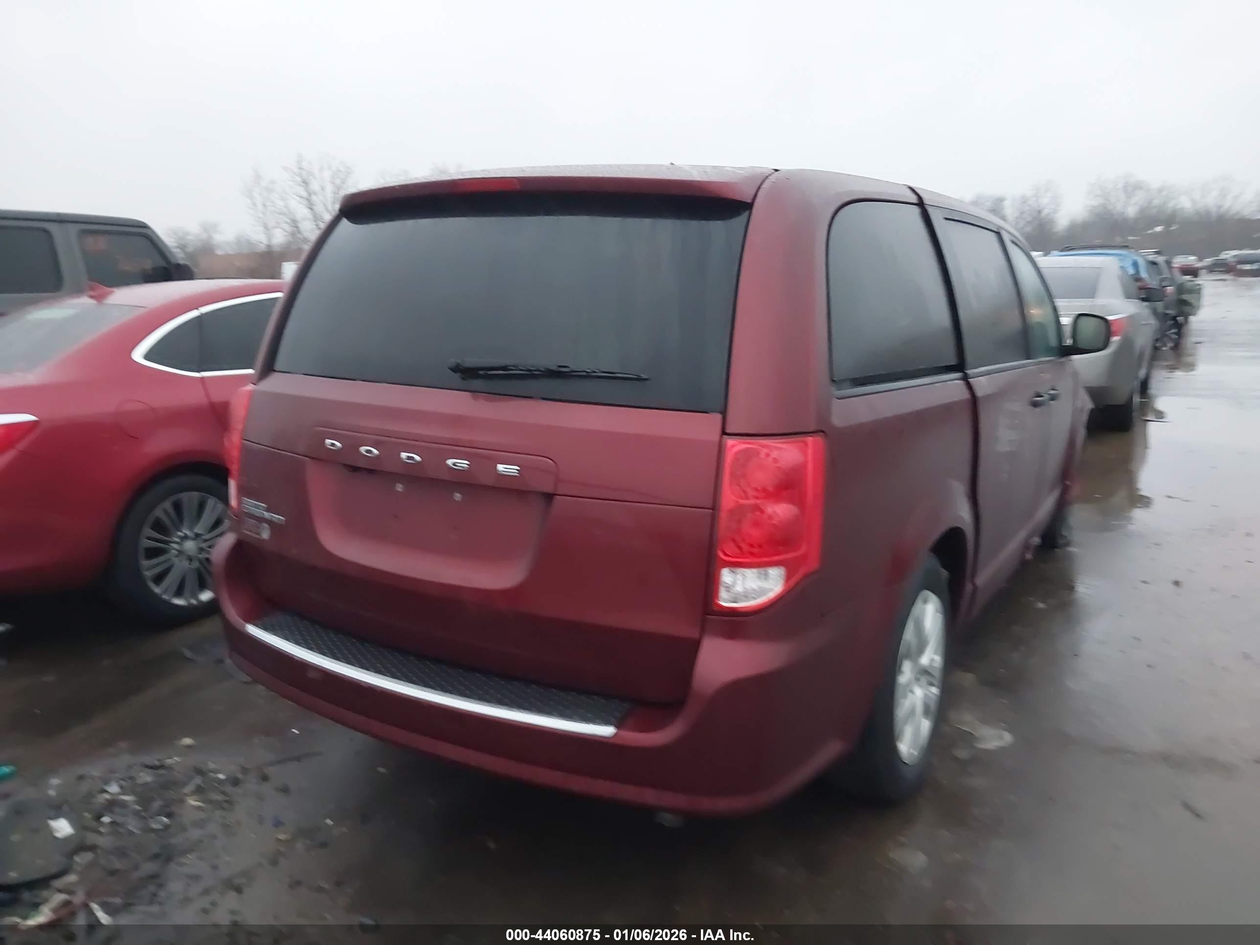 DODGE GRAND image 4