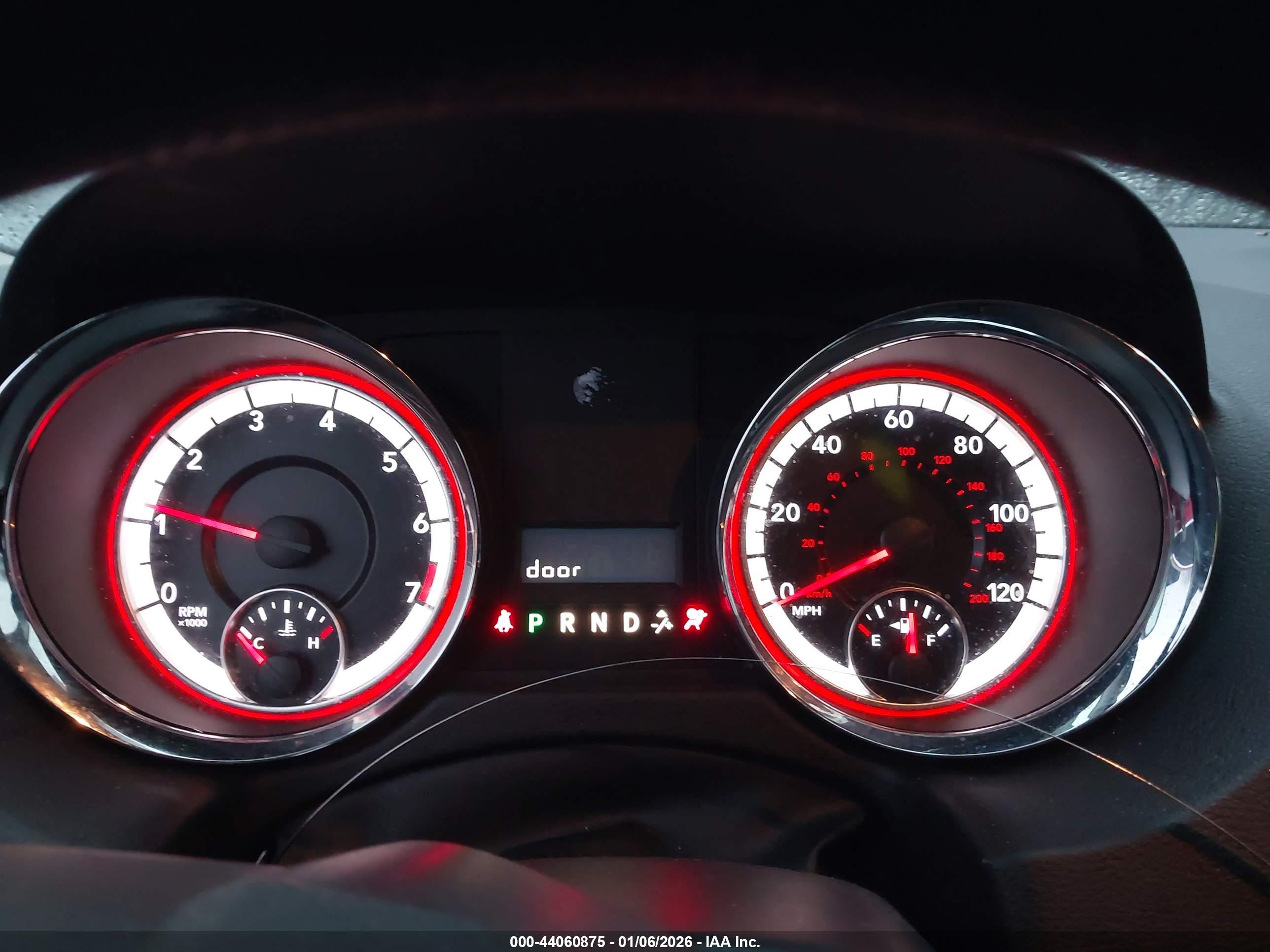 DODGE GRAND image 7