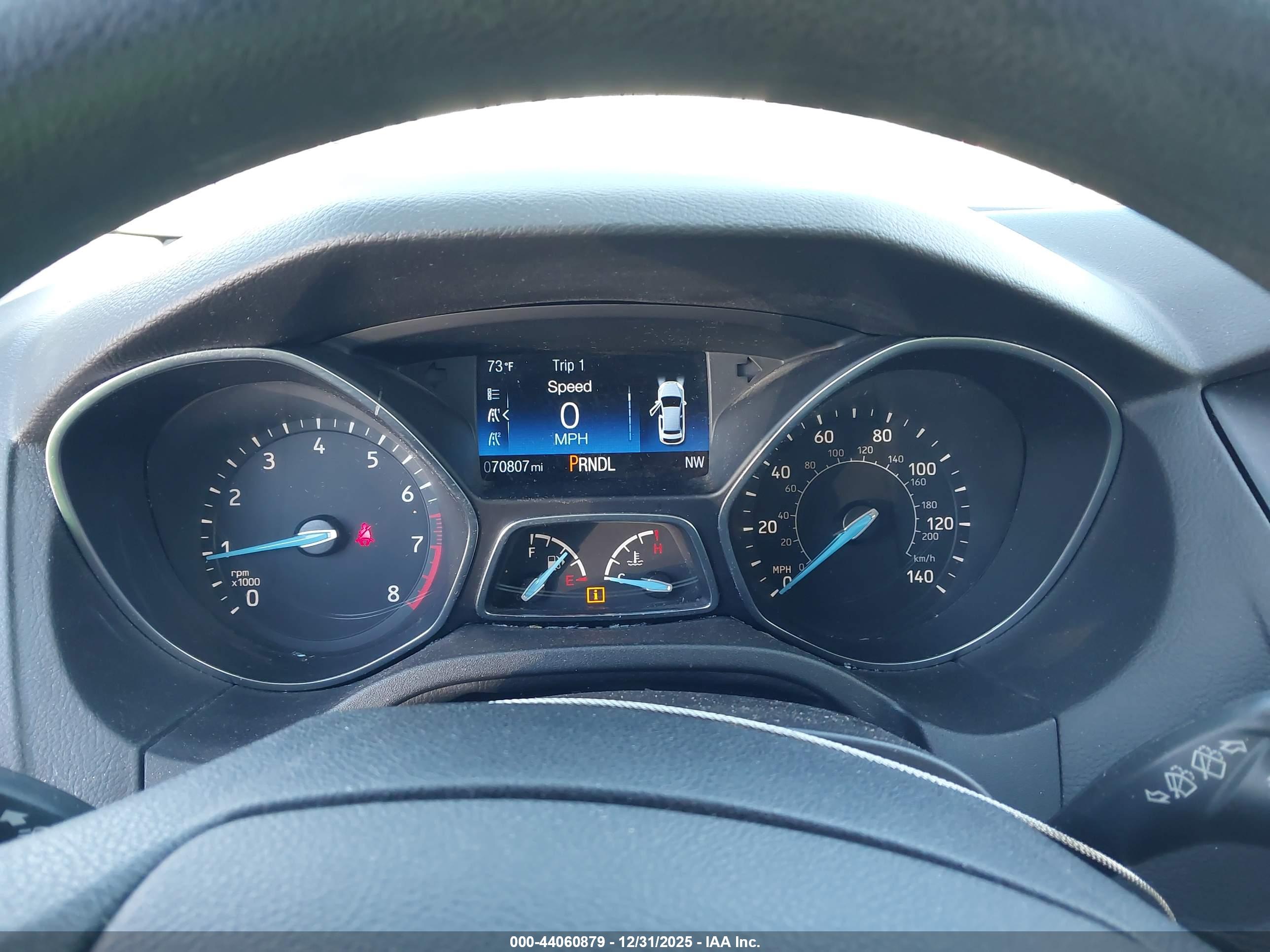 FORD FOCUS image 7