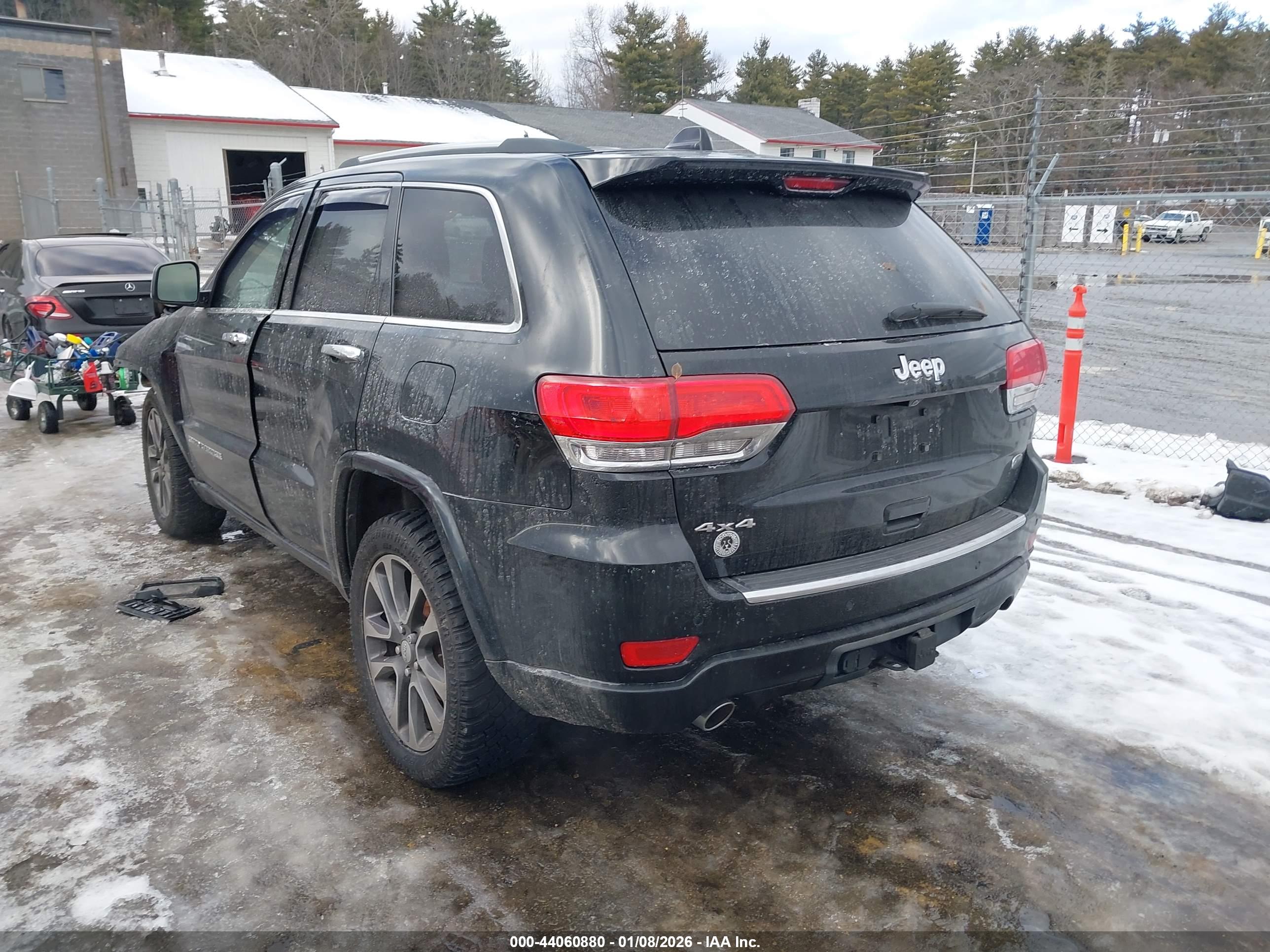 JEEP GRAND image 3