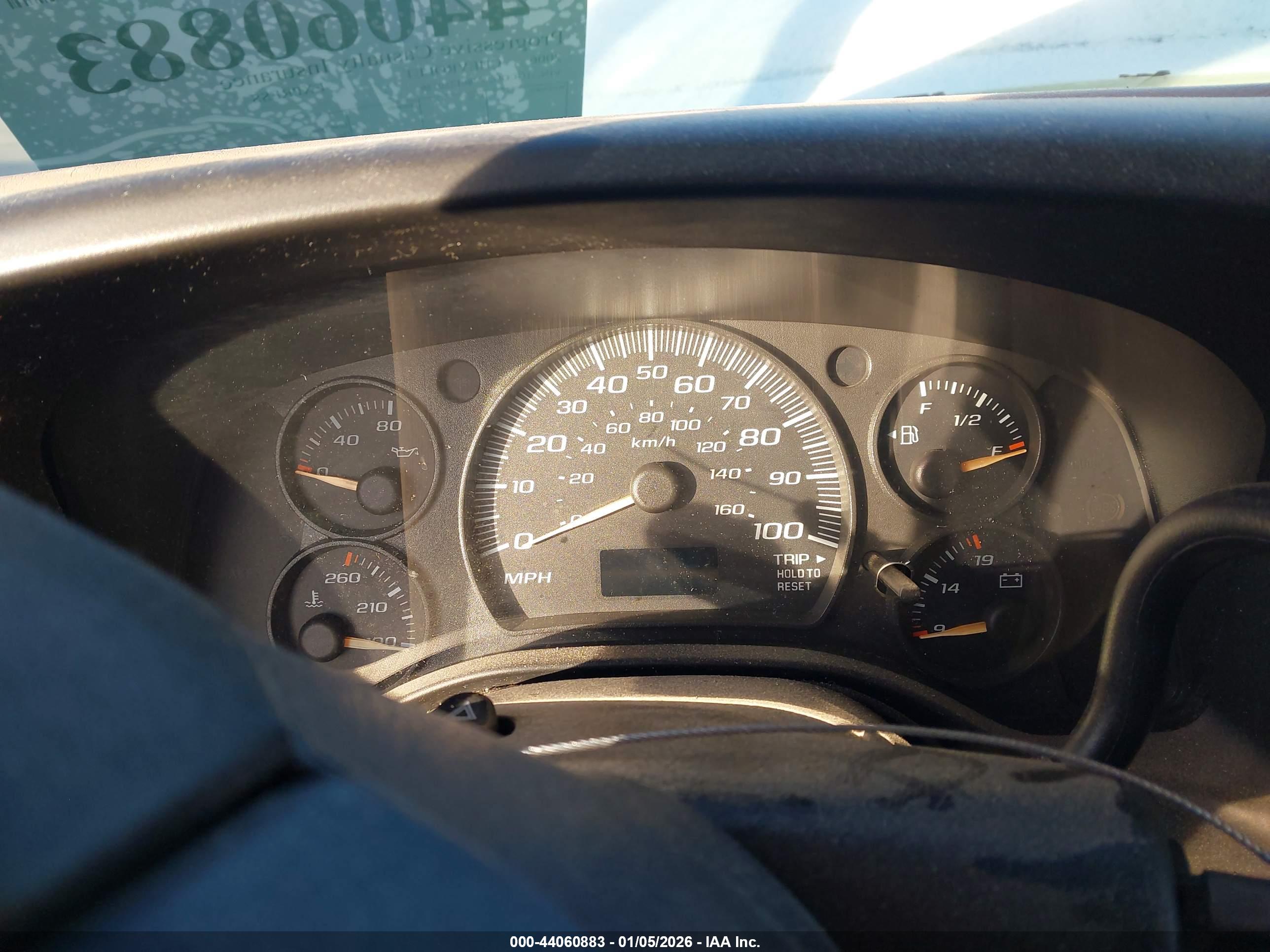 CHEVROLET EXPRESS image 7