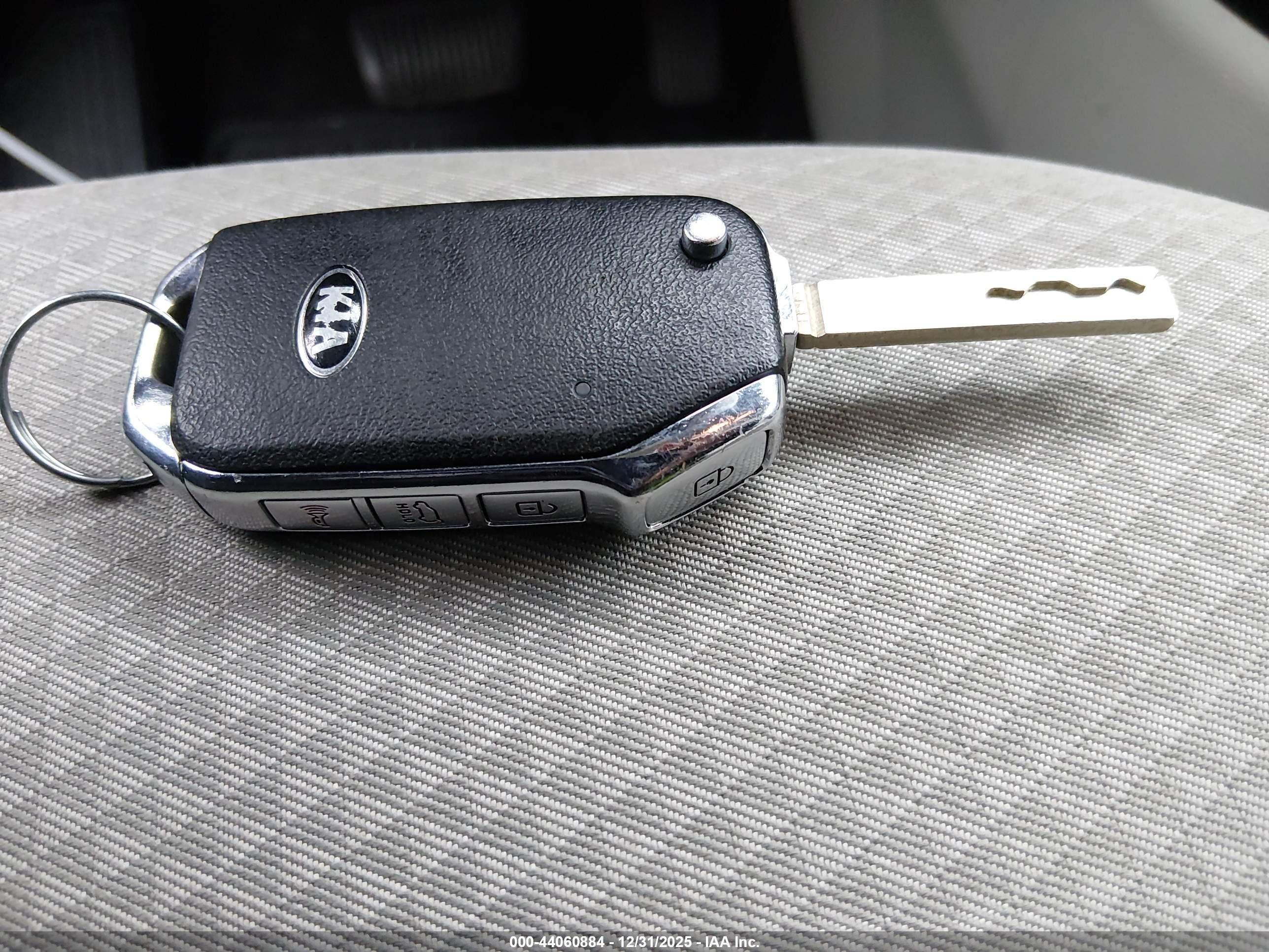 KIA SOUL image 11