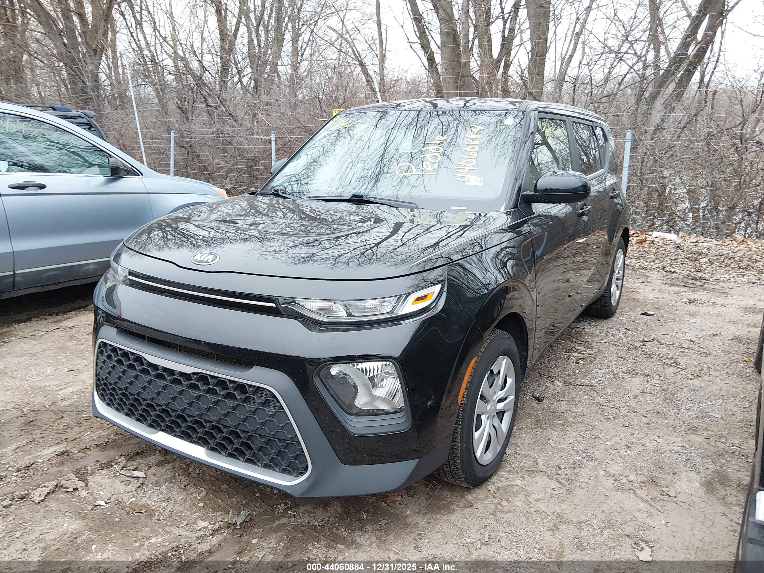 KIA SOUL image 2