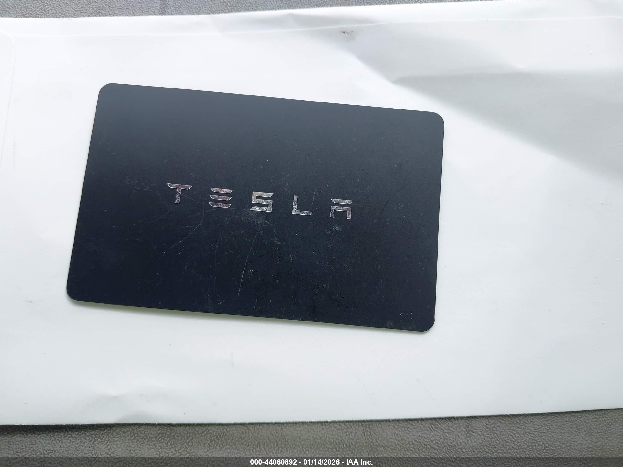 TESLA MODEL image 11