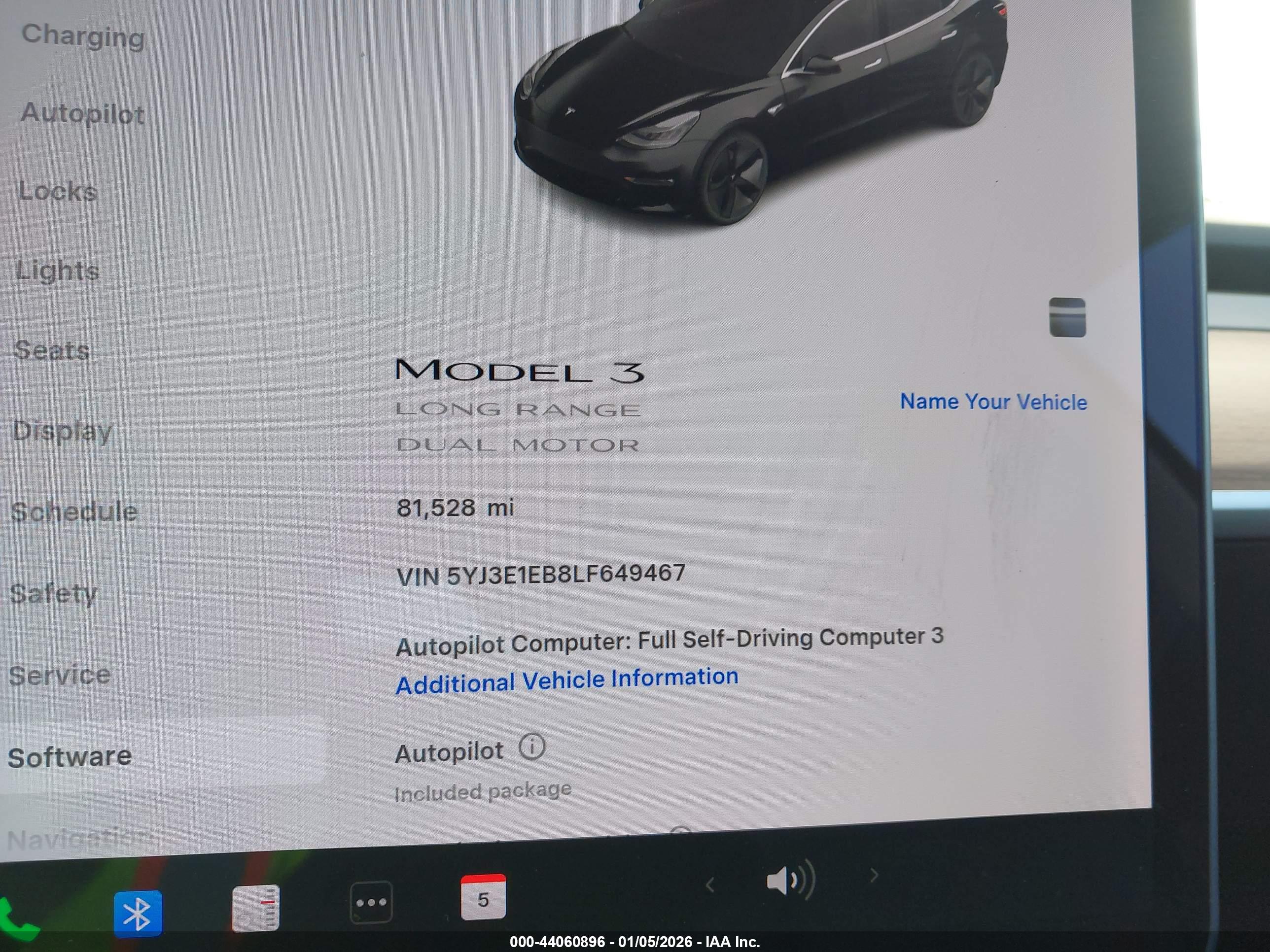 TESLA MODEL image 7