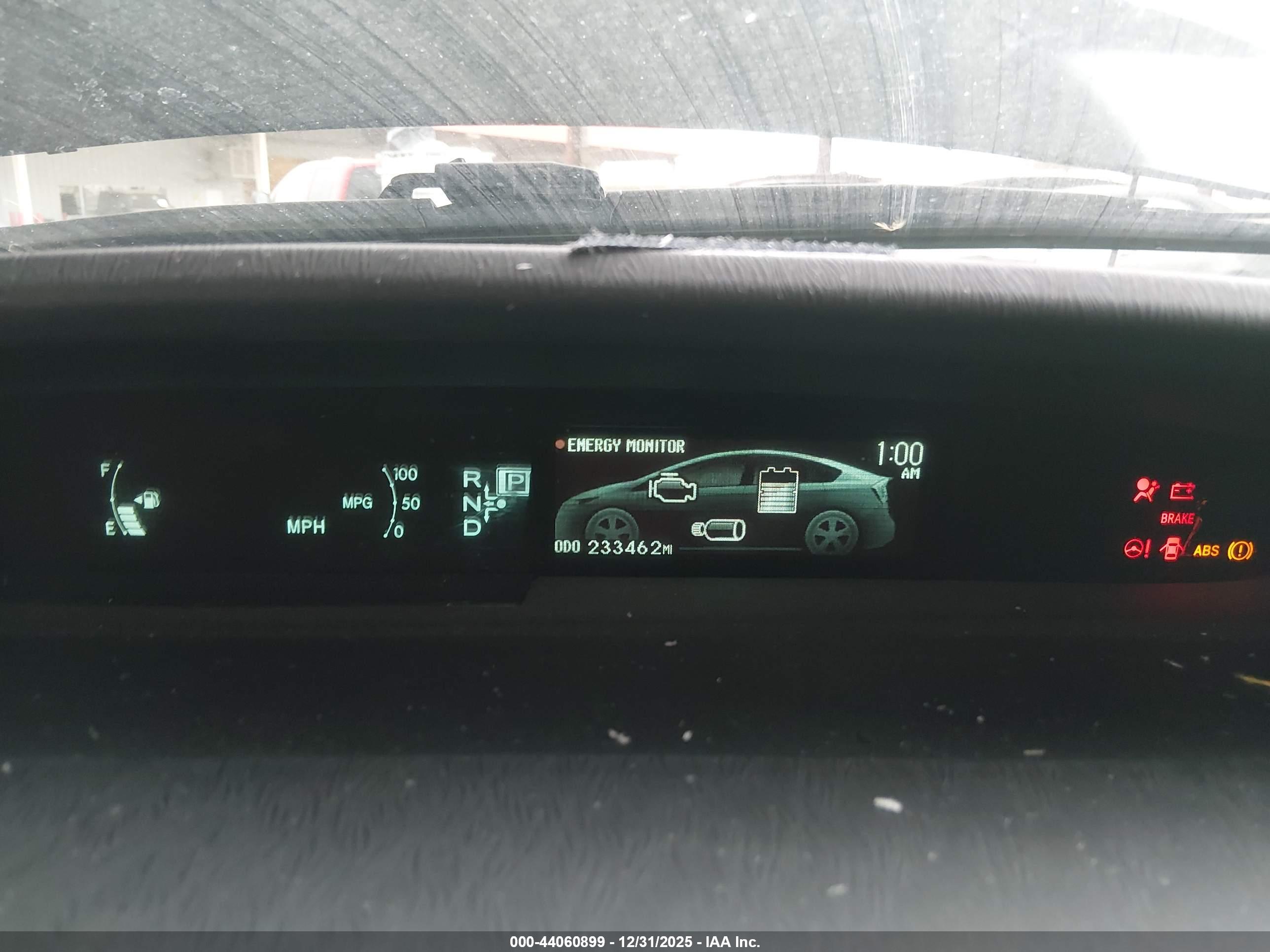 TOYOTA PRIUS image 7