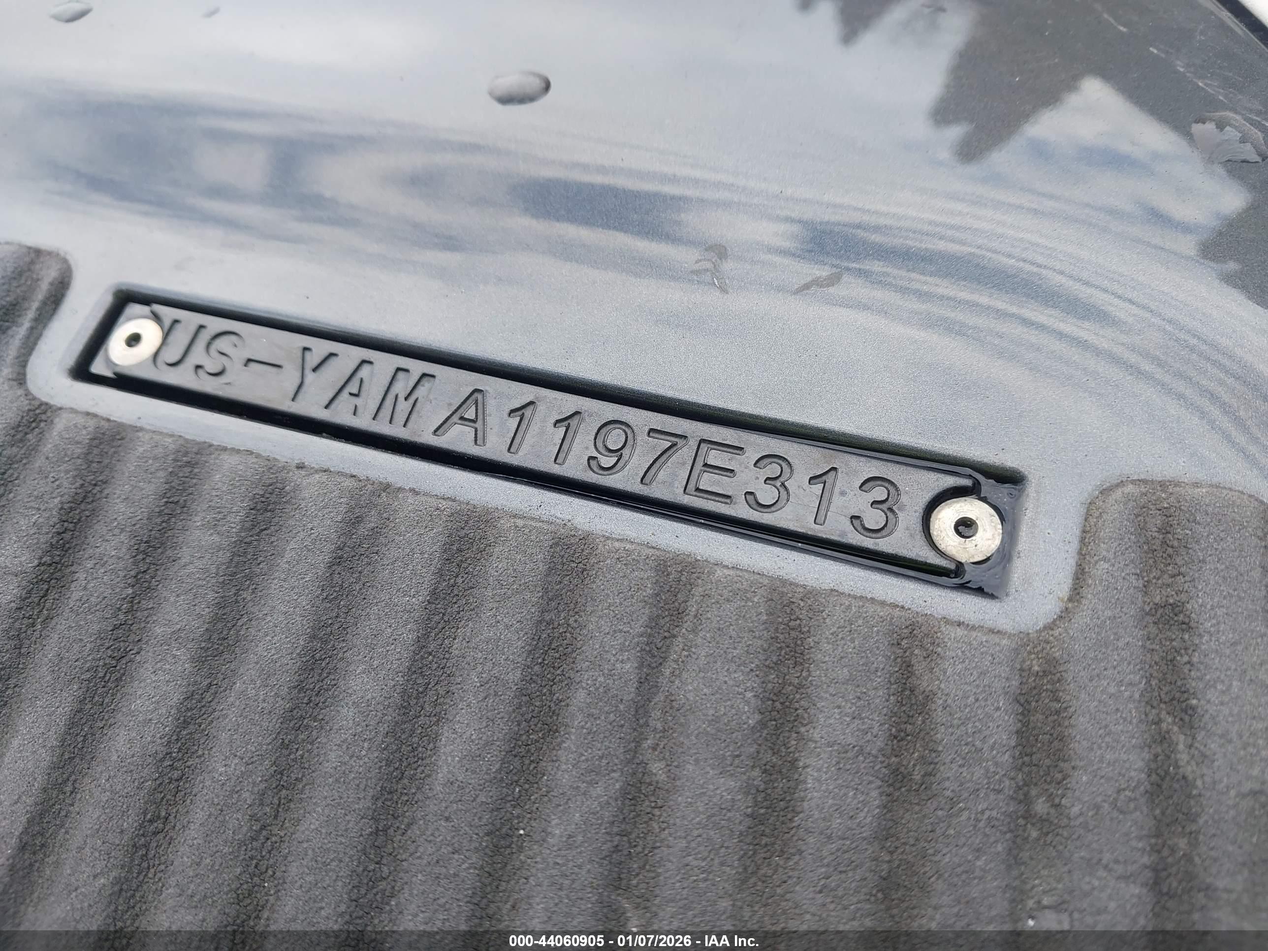 YAMAHA VX image 9