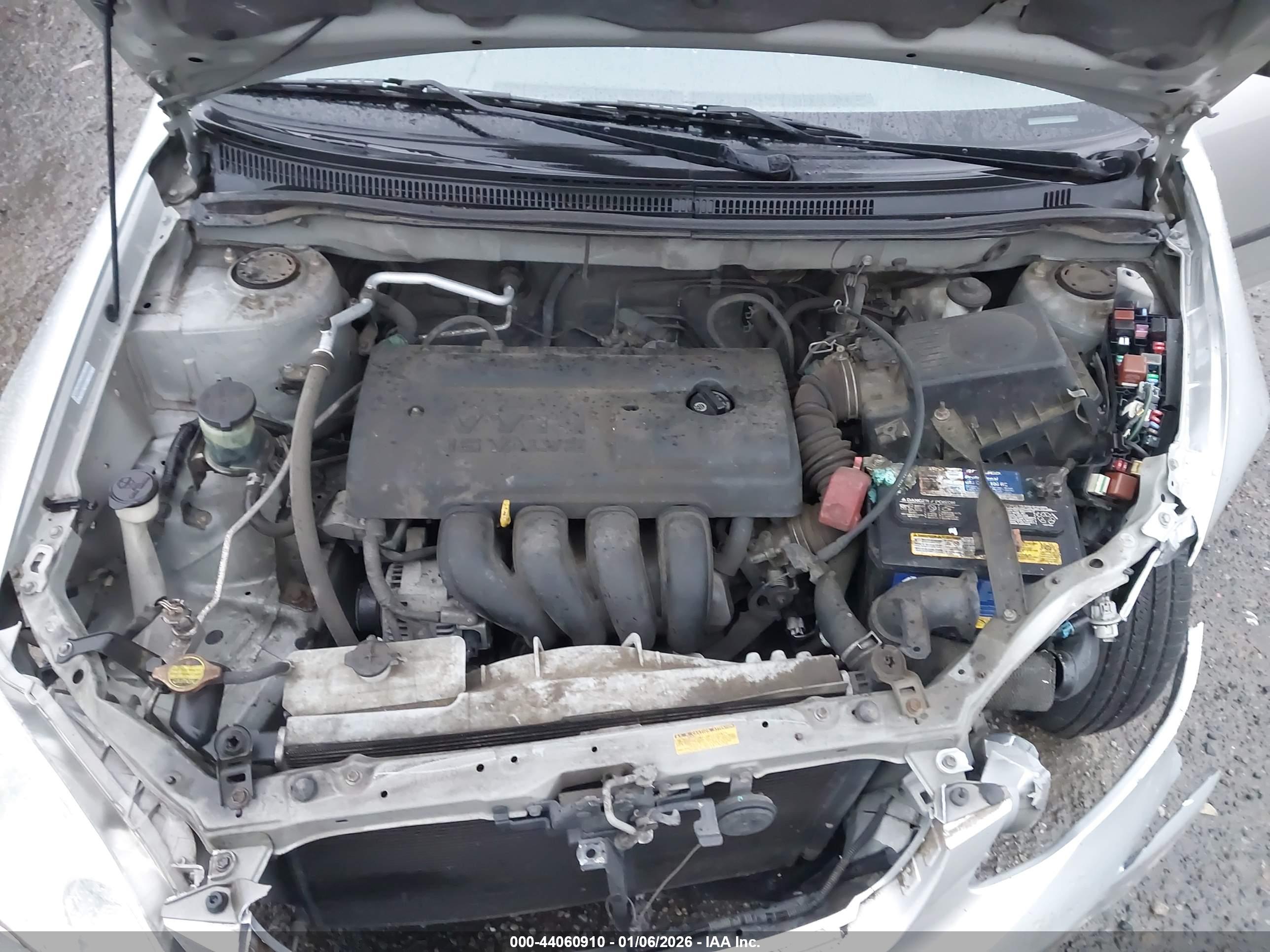 TOYOTA COROLLA image 10