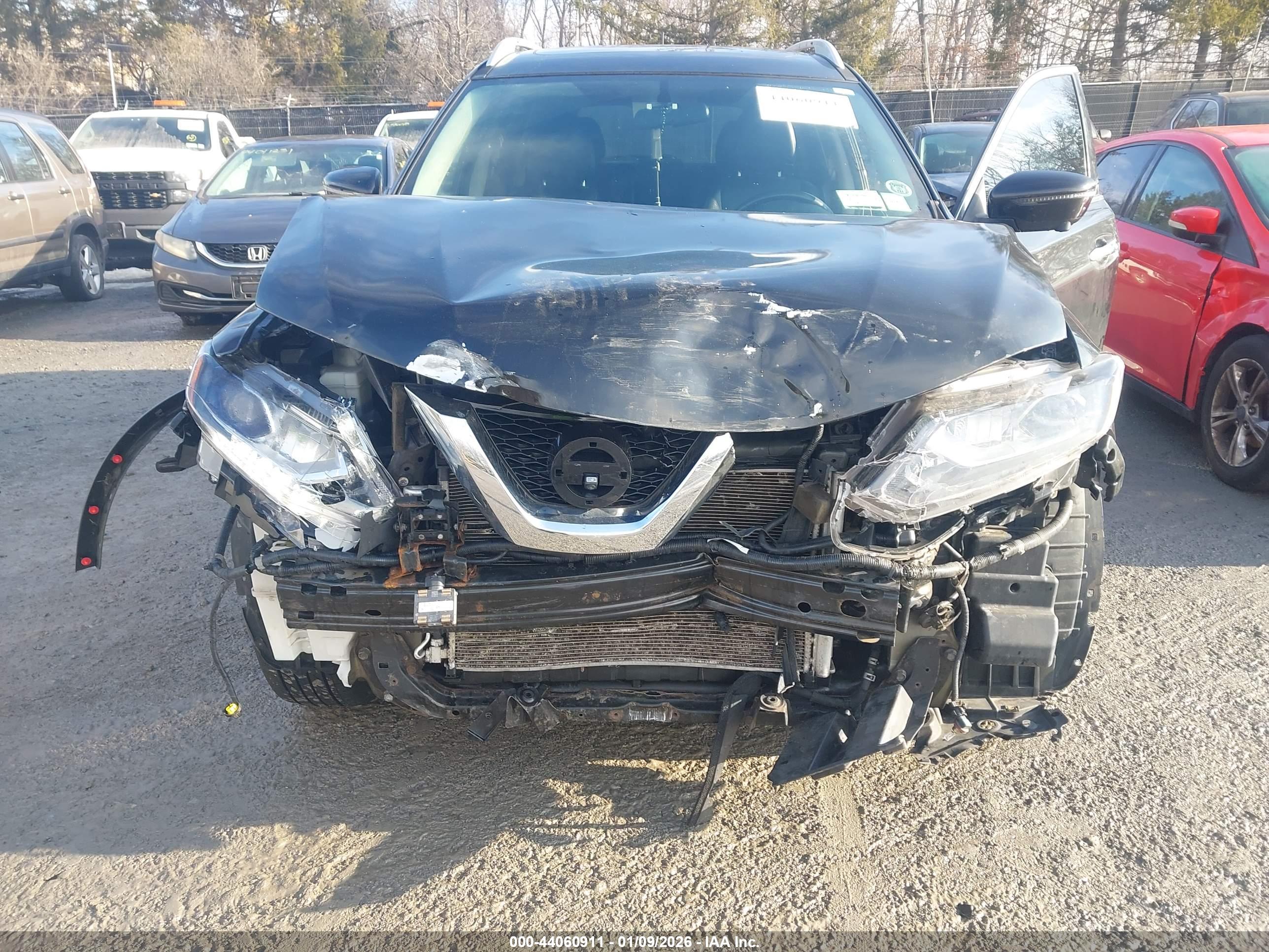 NISSAN ROGUE image 6