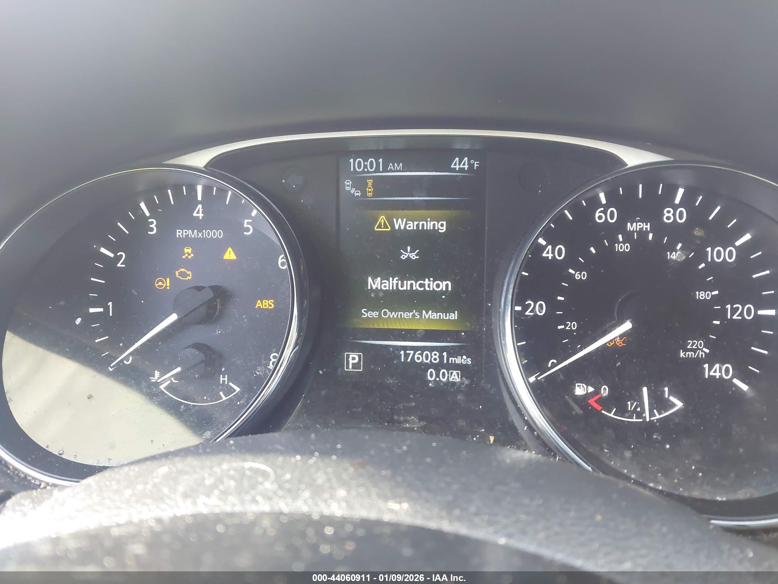 NISSAN ROGUE image 7