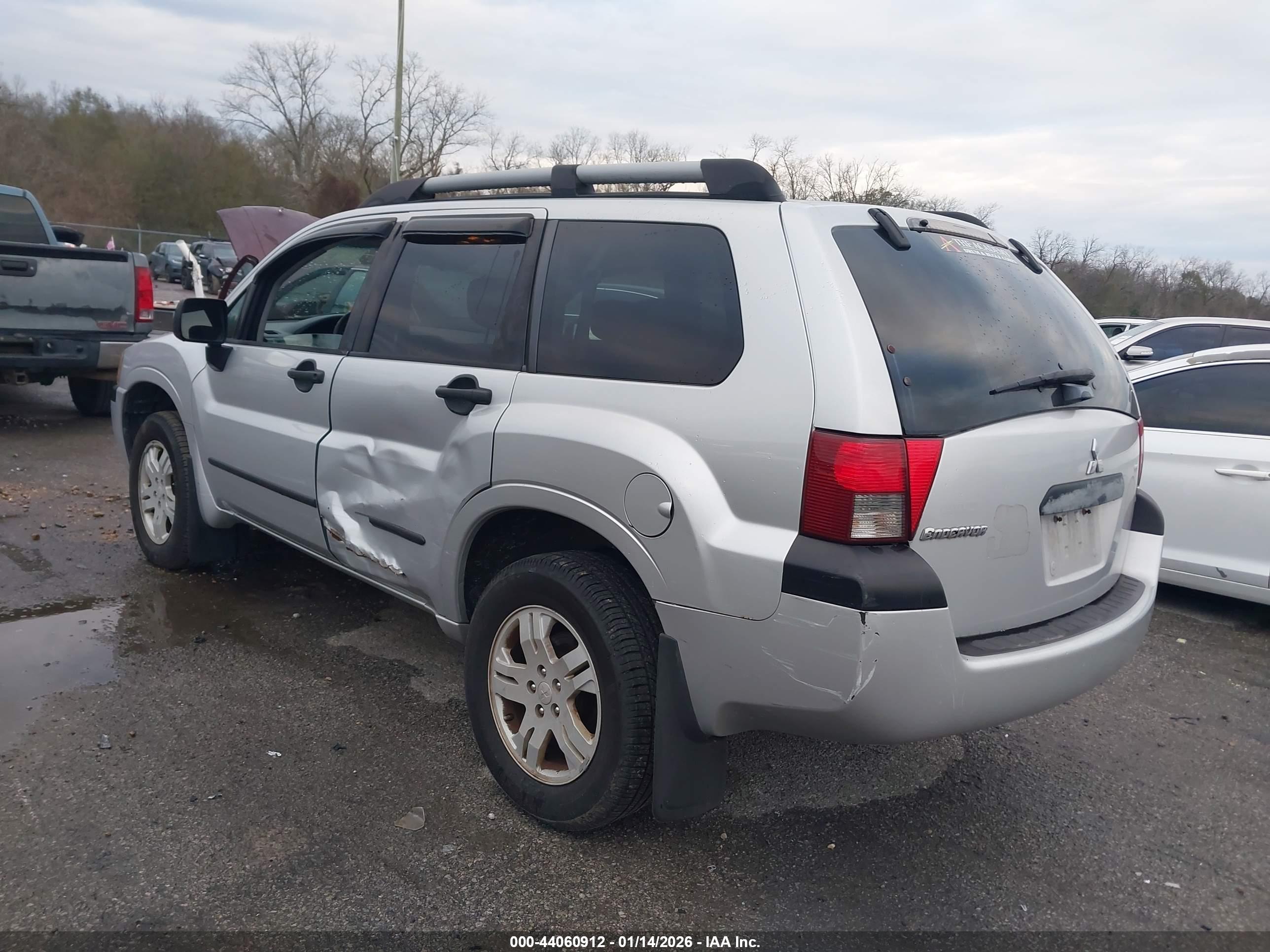 MITSUBISHI ENDEAVOR image 3