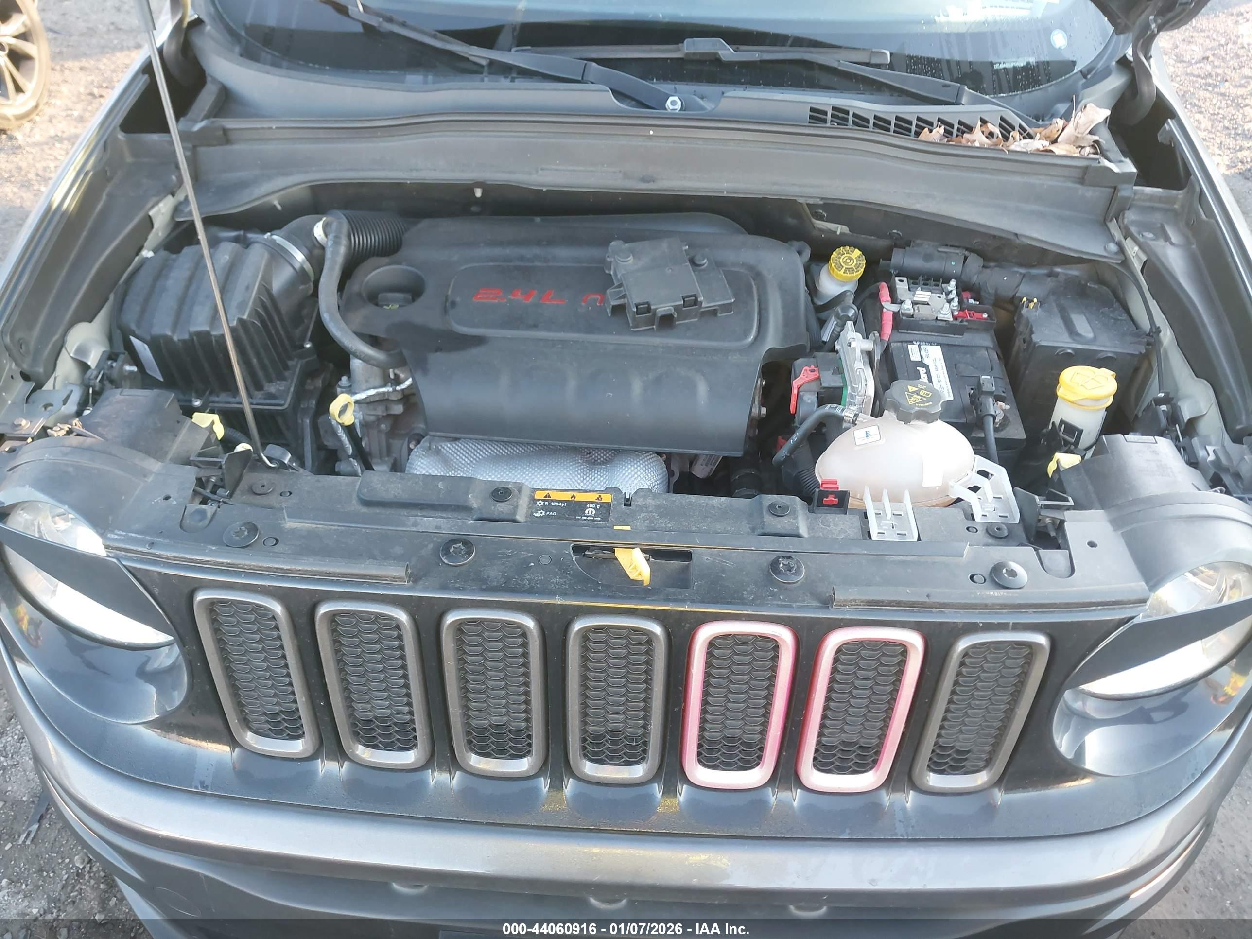 JEEP RENEGADE image 10