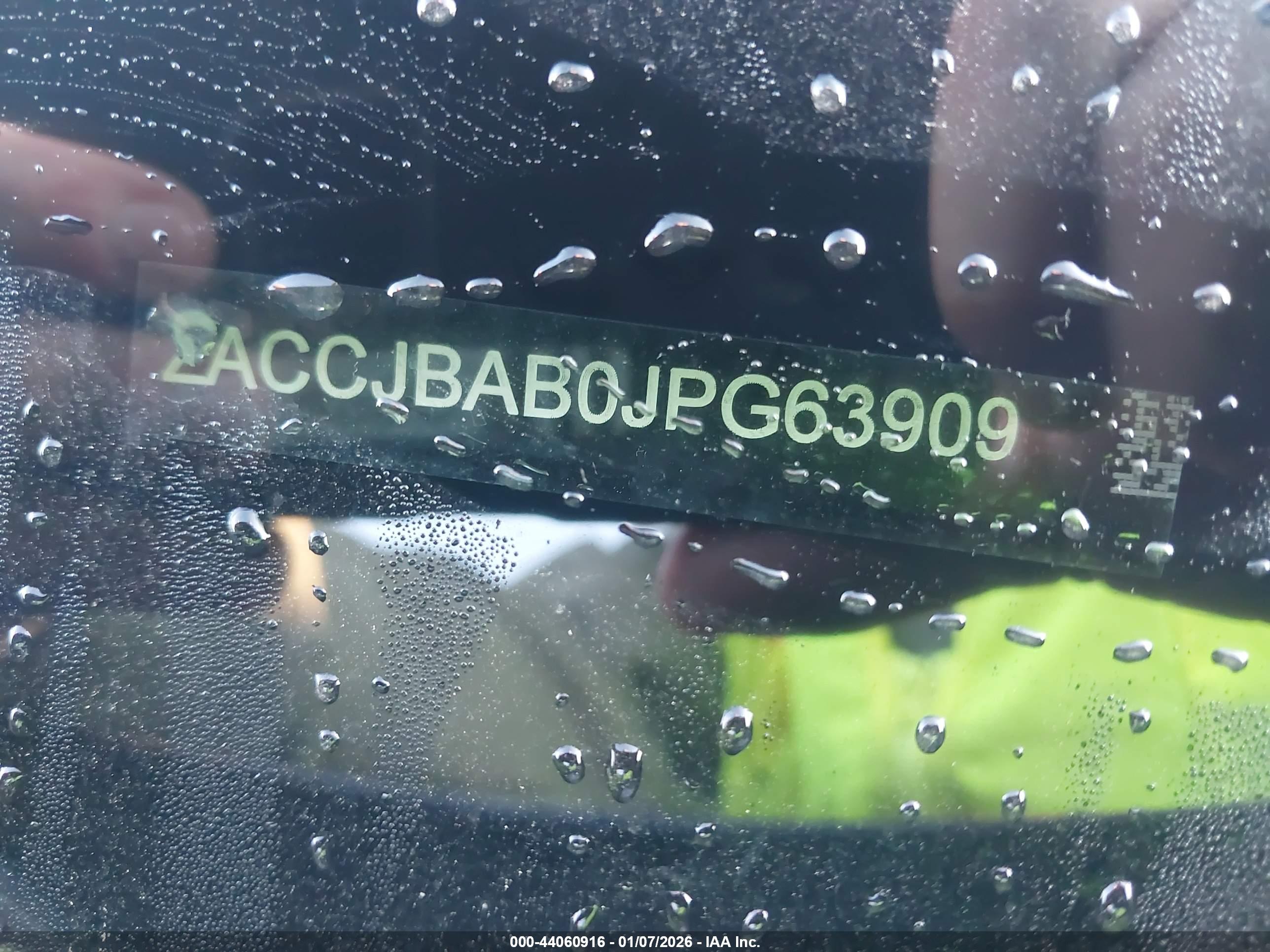JEEP RENEGADE image 9