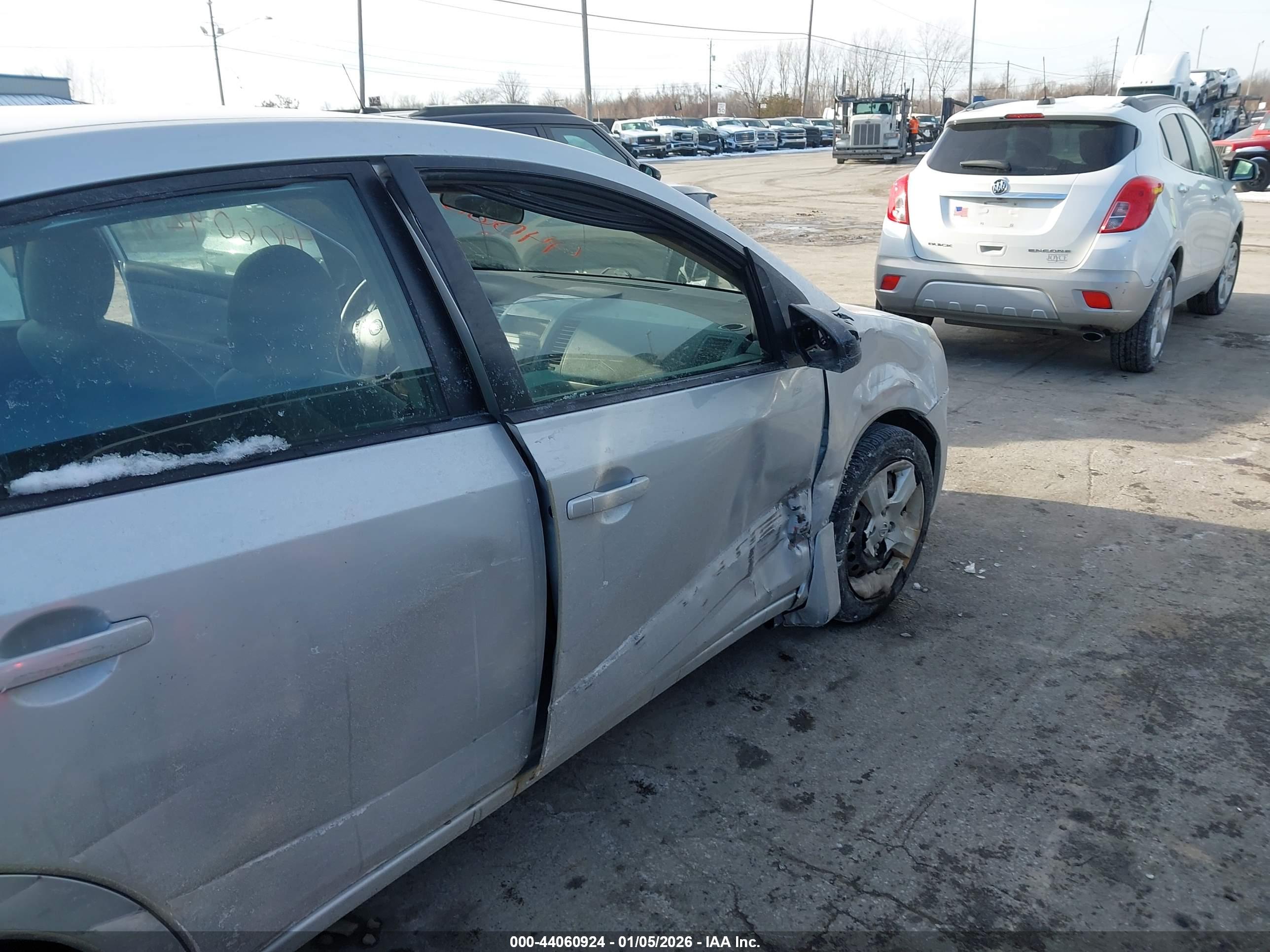 NISSAN SENTRA image 6
