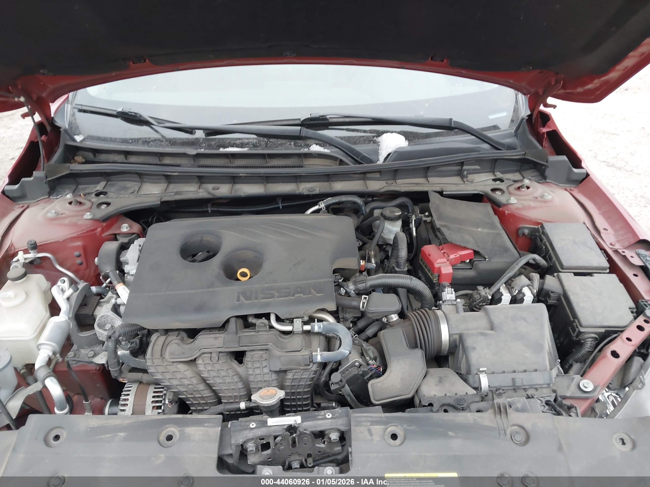 NISSAN ALTIMA image 10